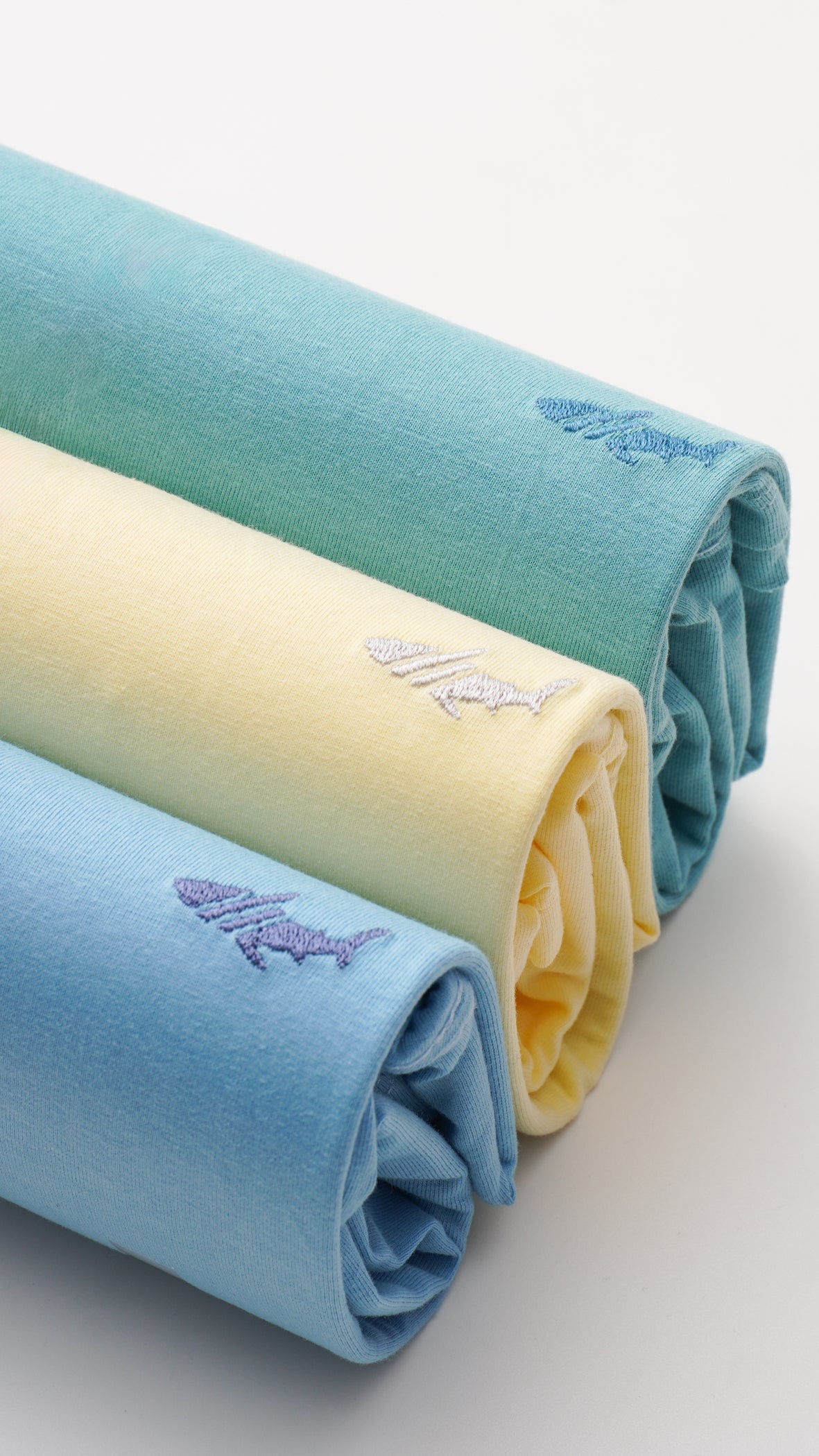 KIT - BRASIL | 3 CAMISETAS BÁSICAS