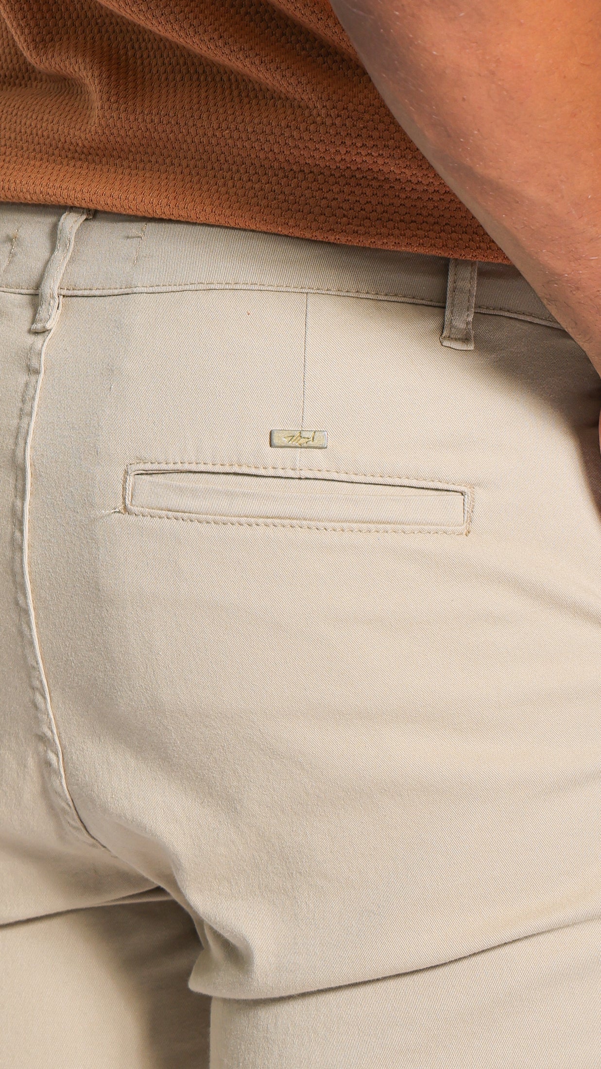 Calça Sarja Bolso Faca - Bege