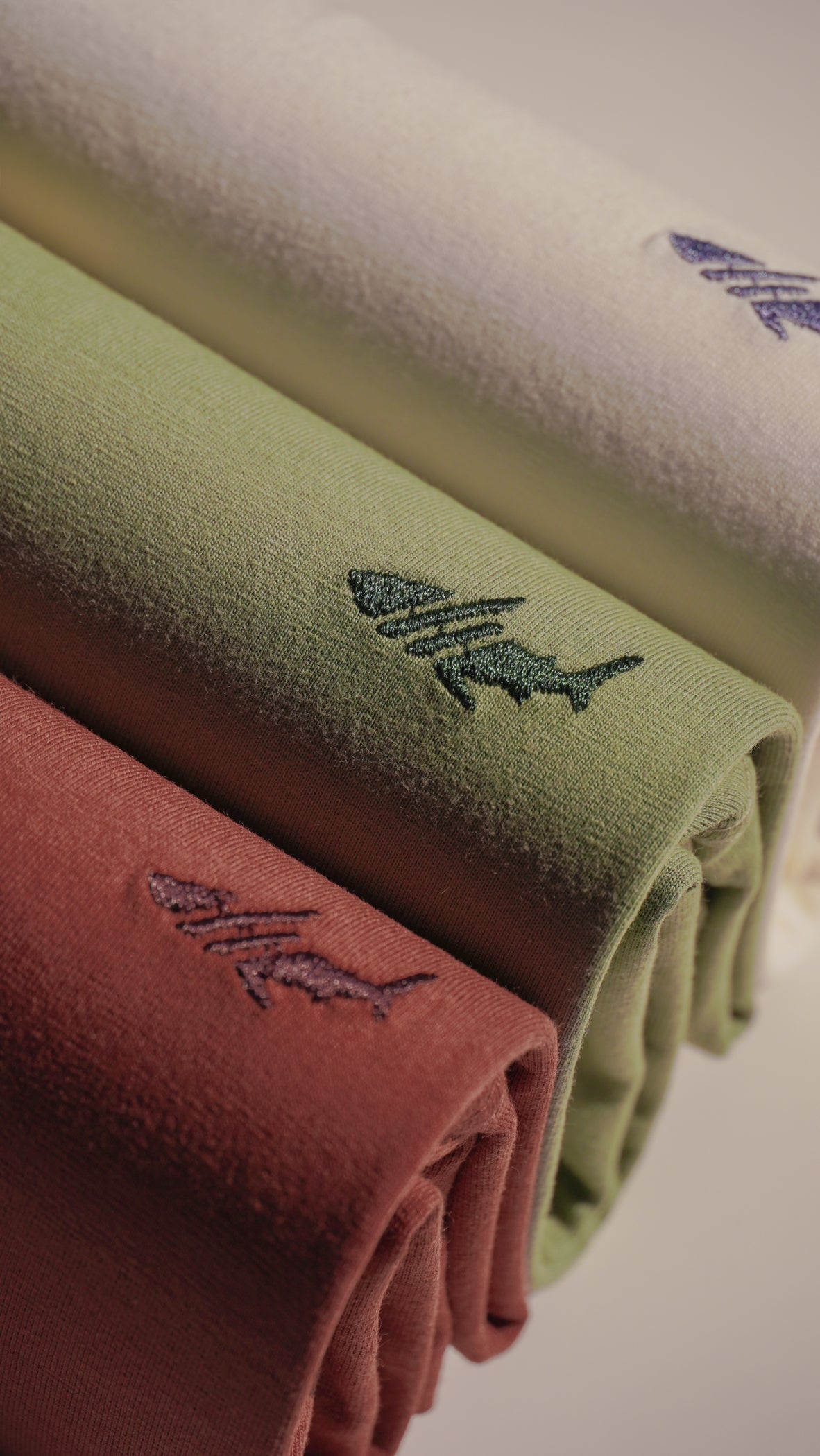 KIT - CURITIBA | 3 CAMISETAS BÁSICAS