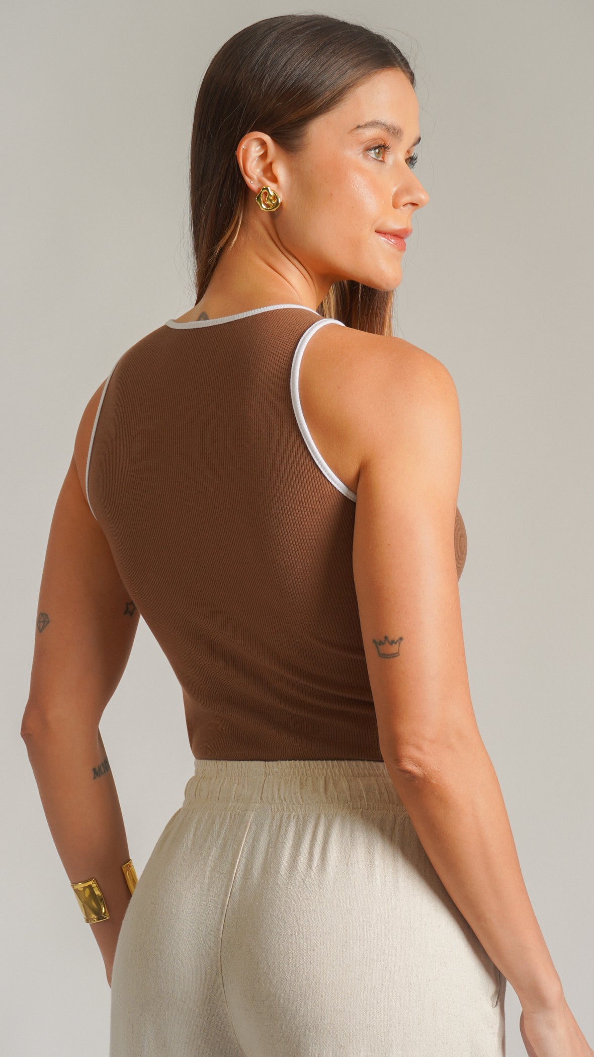 Regata Canelada - Marrom