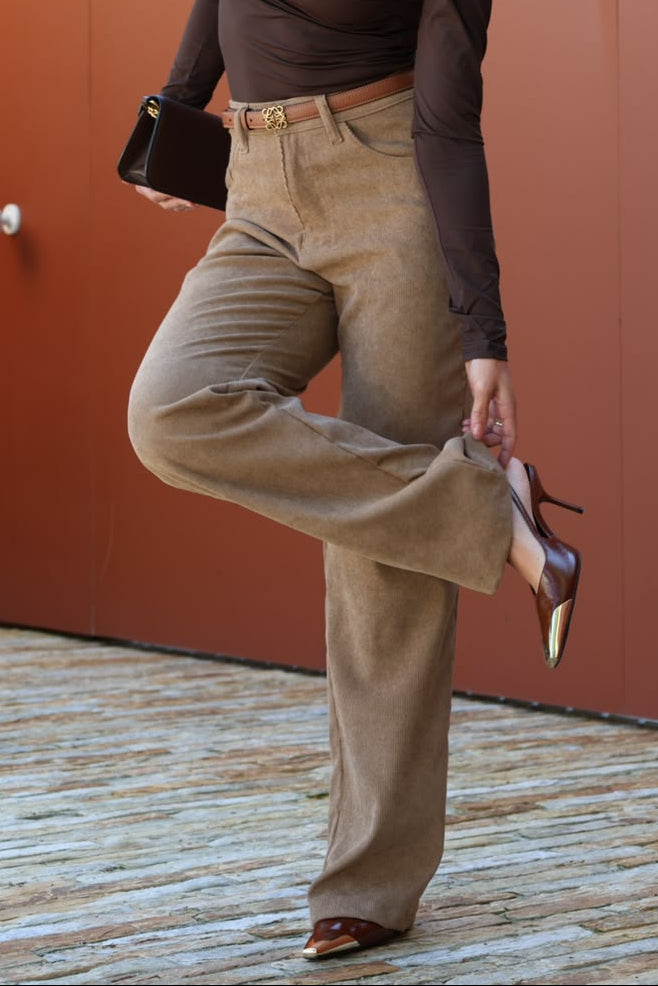 Calça Cotelê Reta - Bege