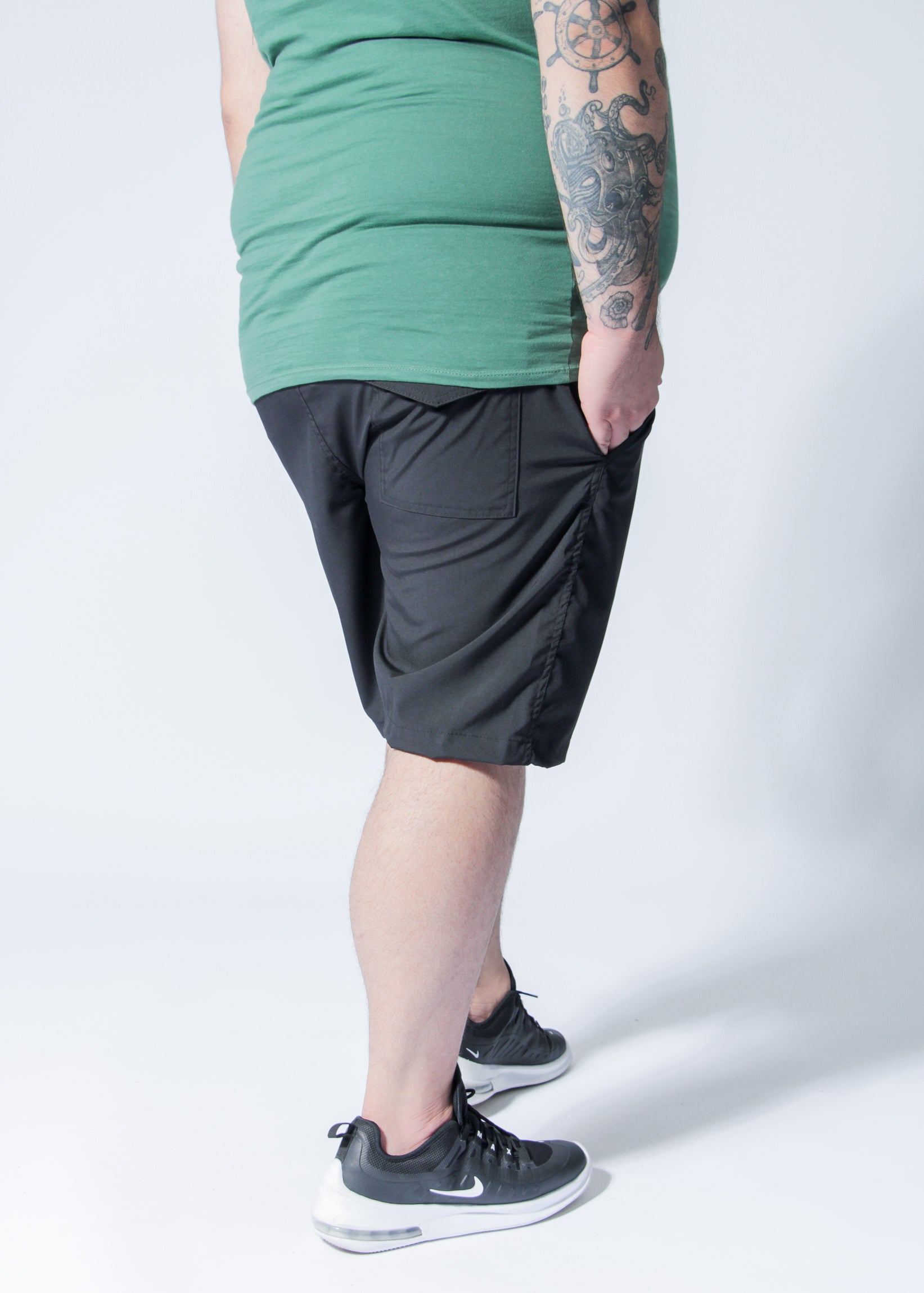 Bermuda Microfibra Plus Size - Preta