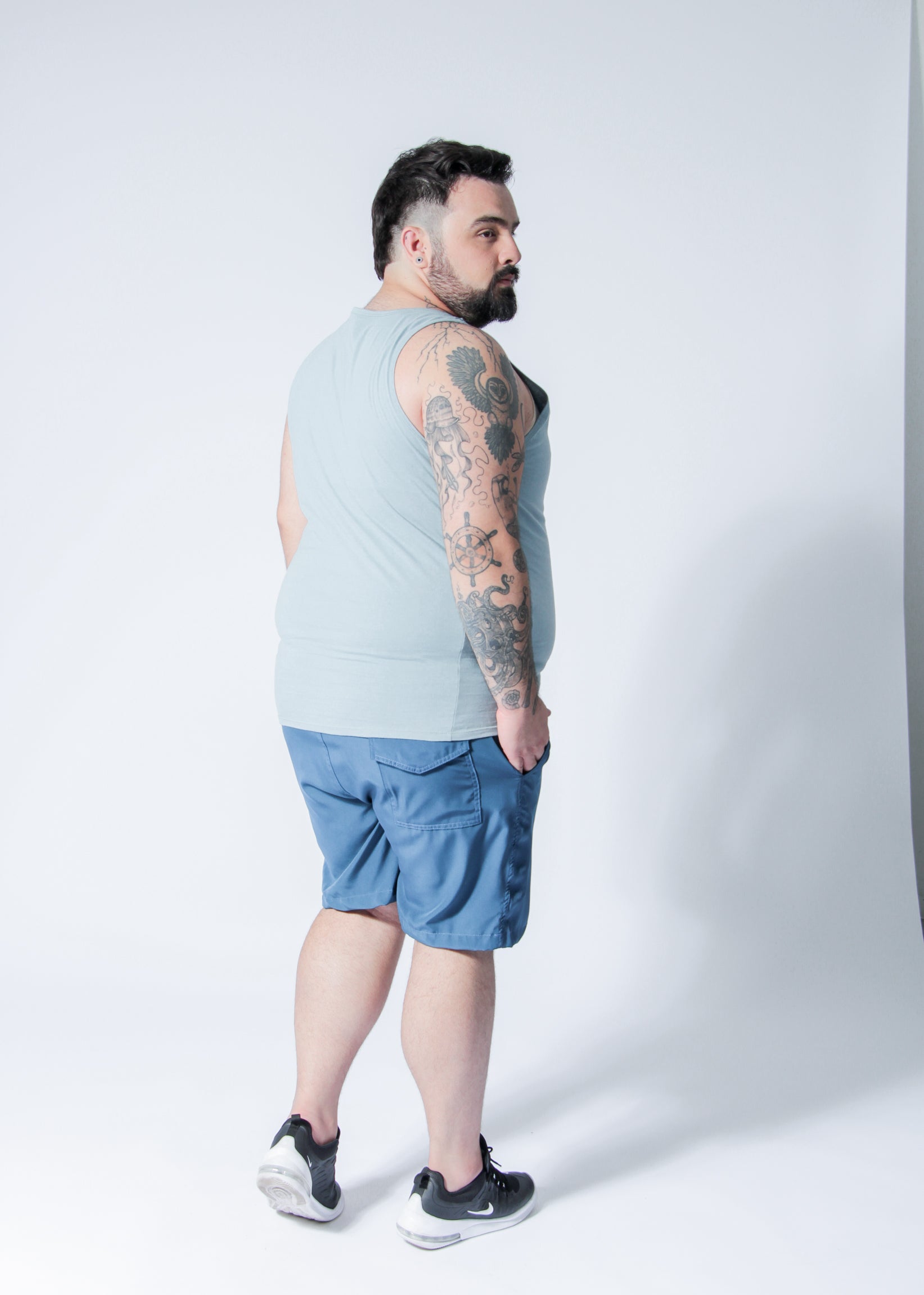 Regata Básica Plus Size - Cinza