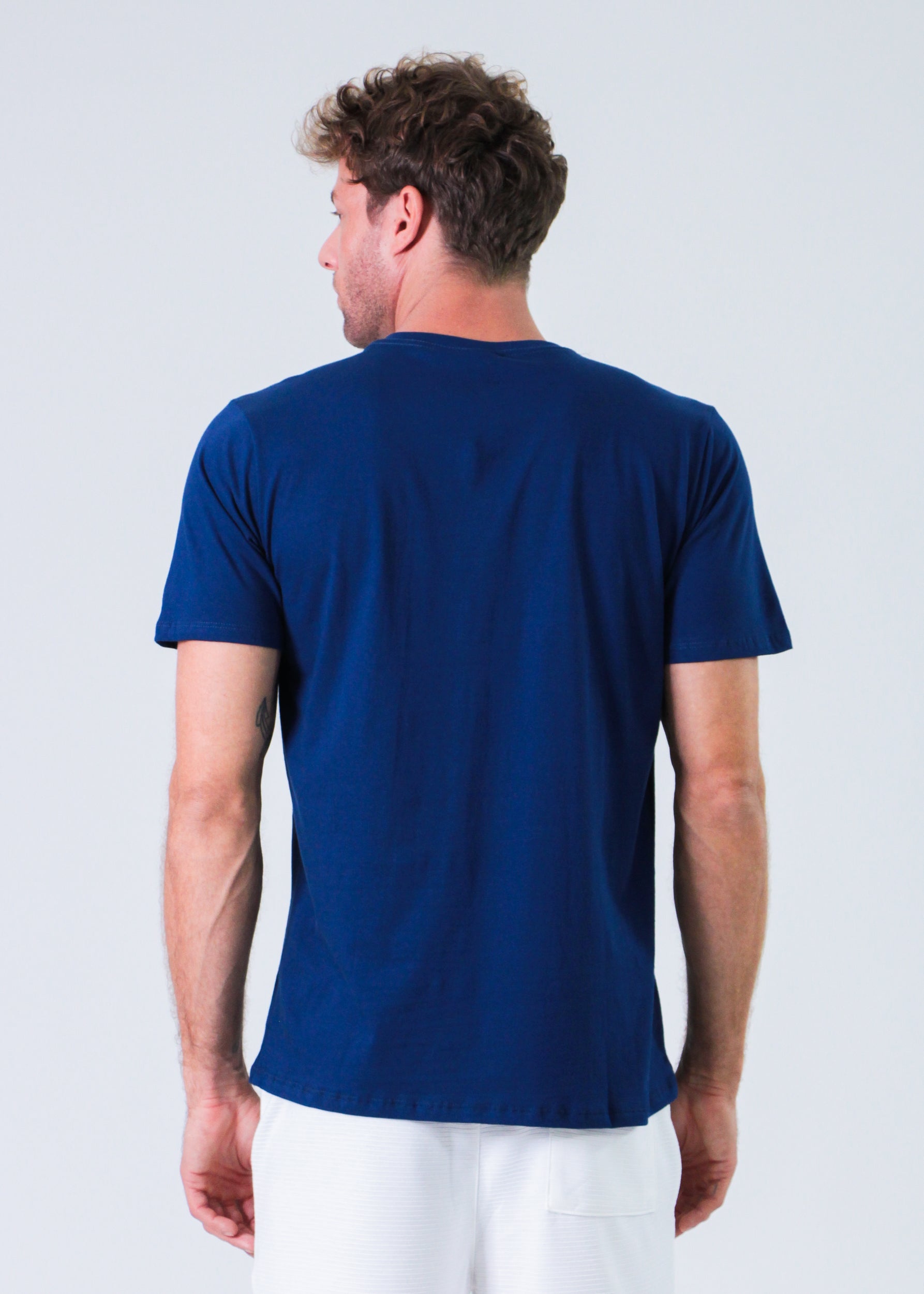 Camiseta Básica - Azul Marinho