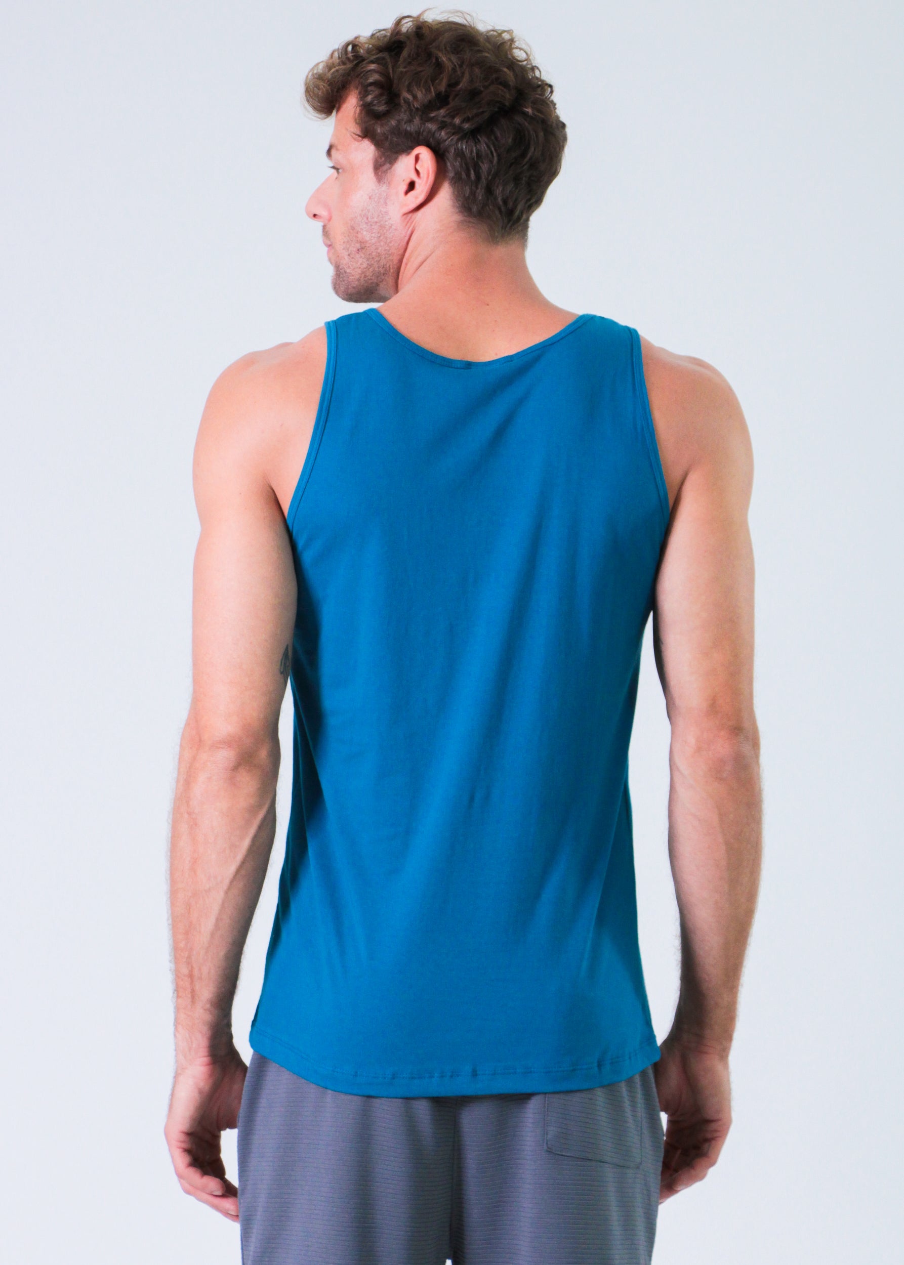 Regata Básica - Verde Petróleo