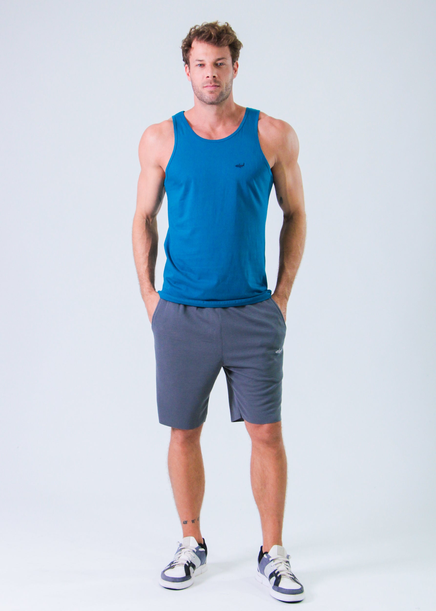 Regata Básica - Verde Petróleo