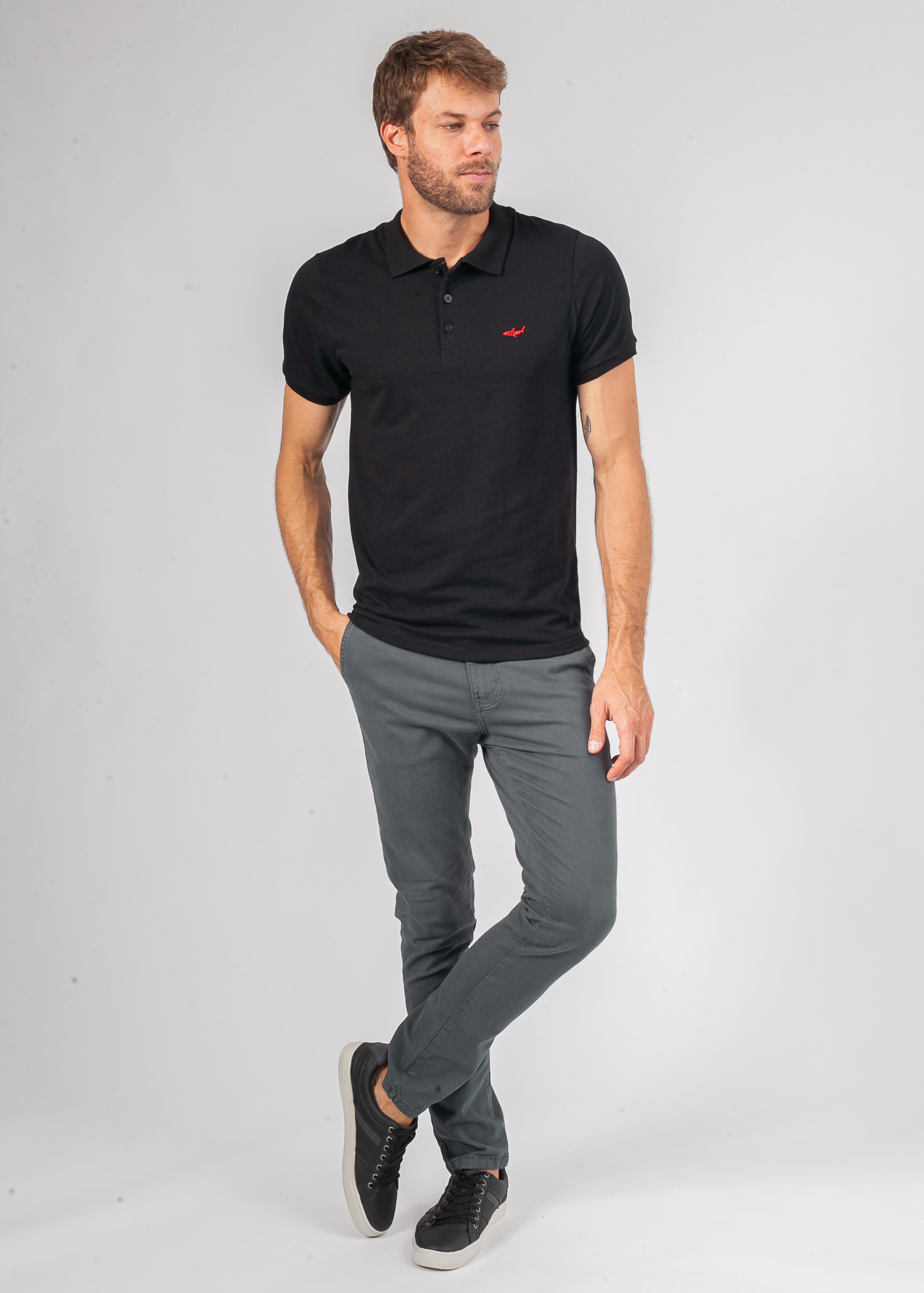 Calça Sarja Bolso Faca - Grafite