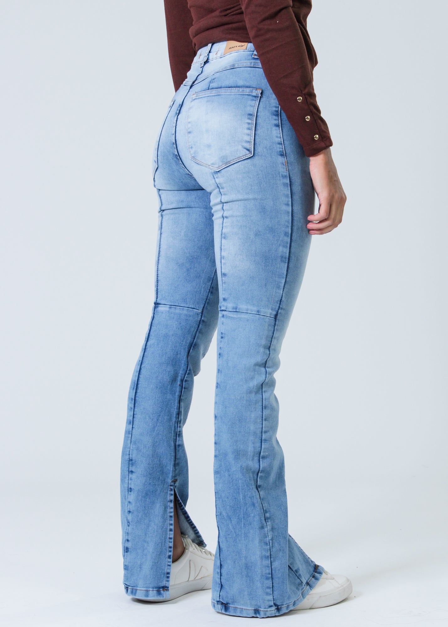 Calça Jeans Fenda - Clara