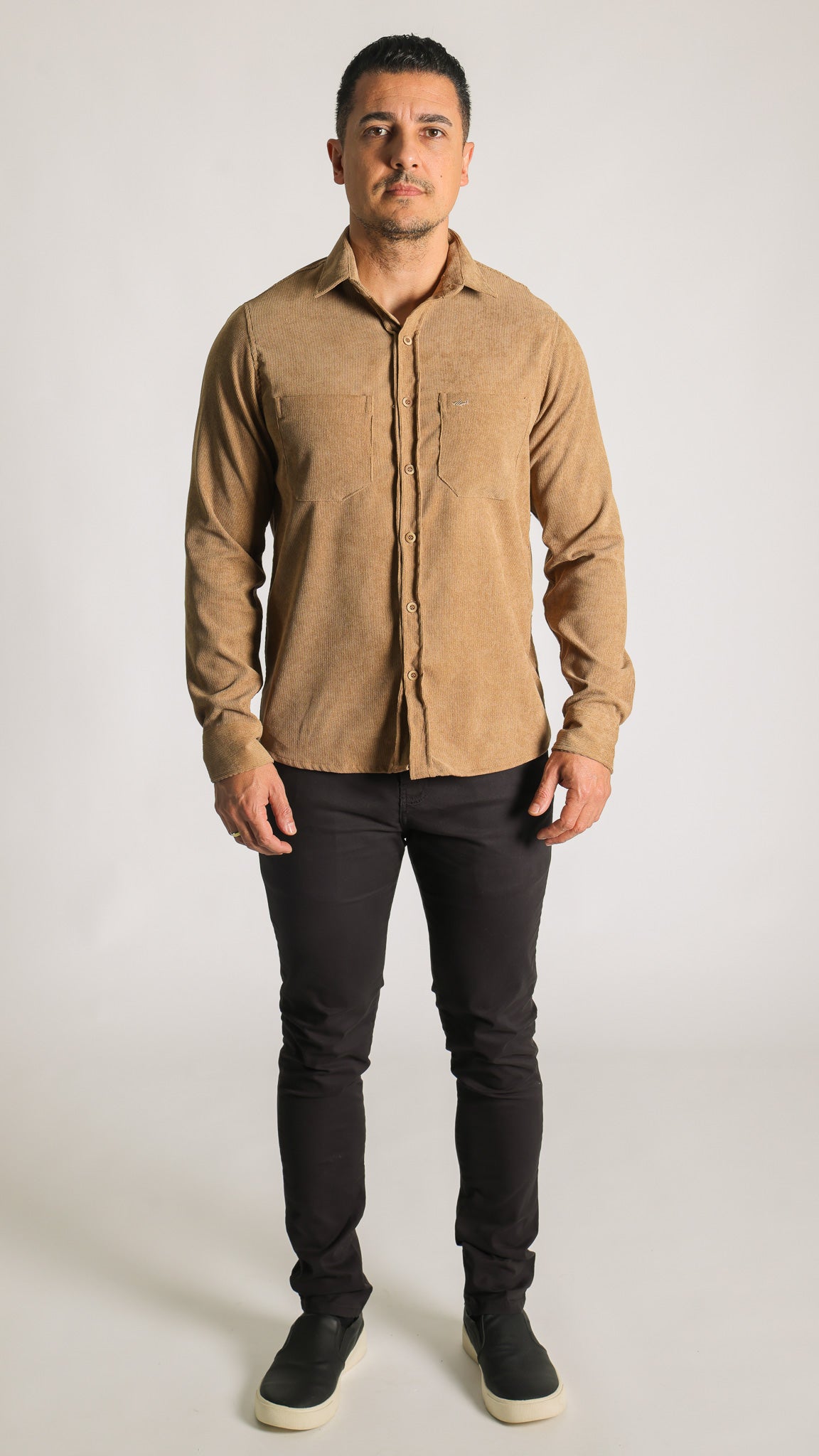 Camisa Cotelê Manga Longa - Bege