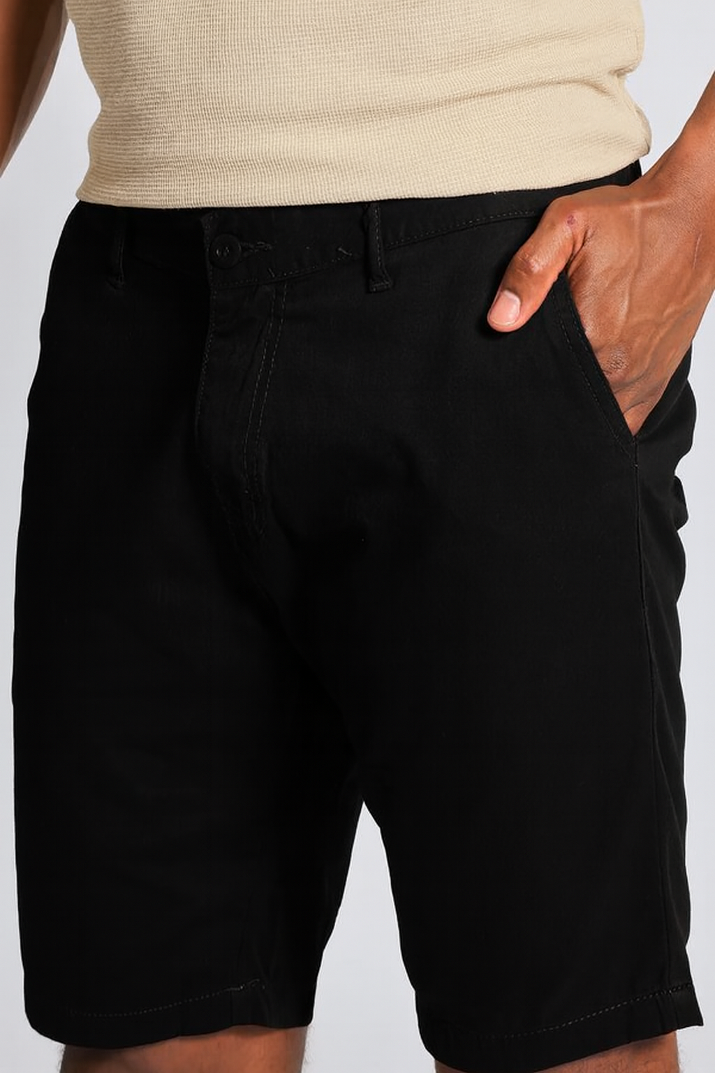 Bermuda Sarja Bolso Faca - Preta