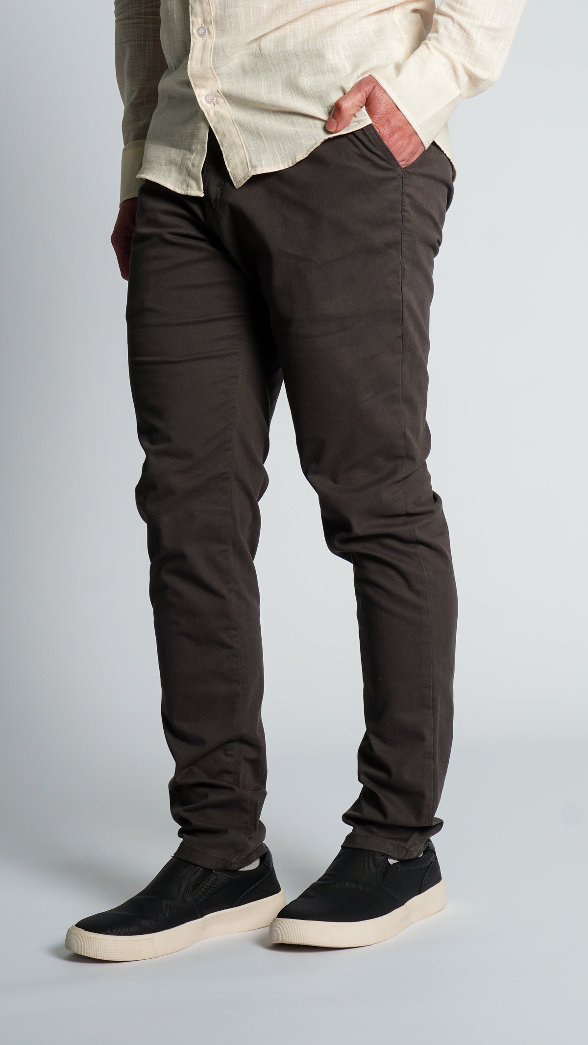 Calça Sarja Bolso Faca - Chumbo