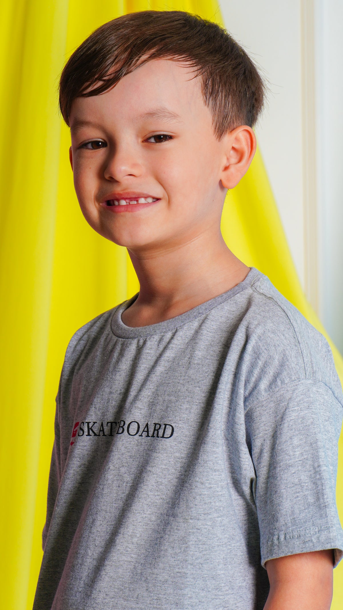 Camiseta Kids Estampada Skateboard - Cinza