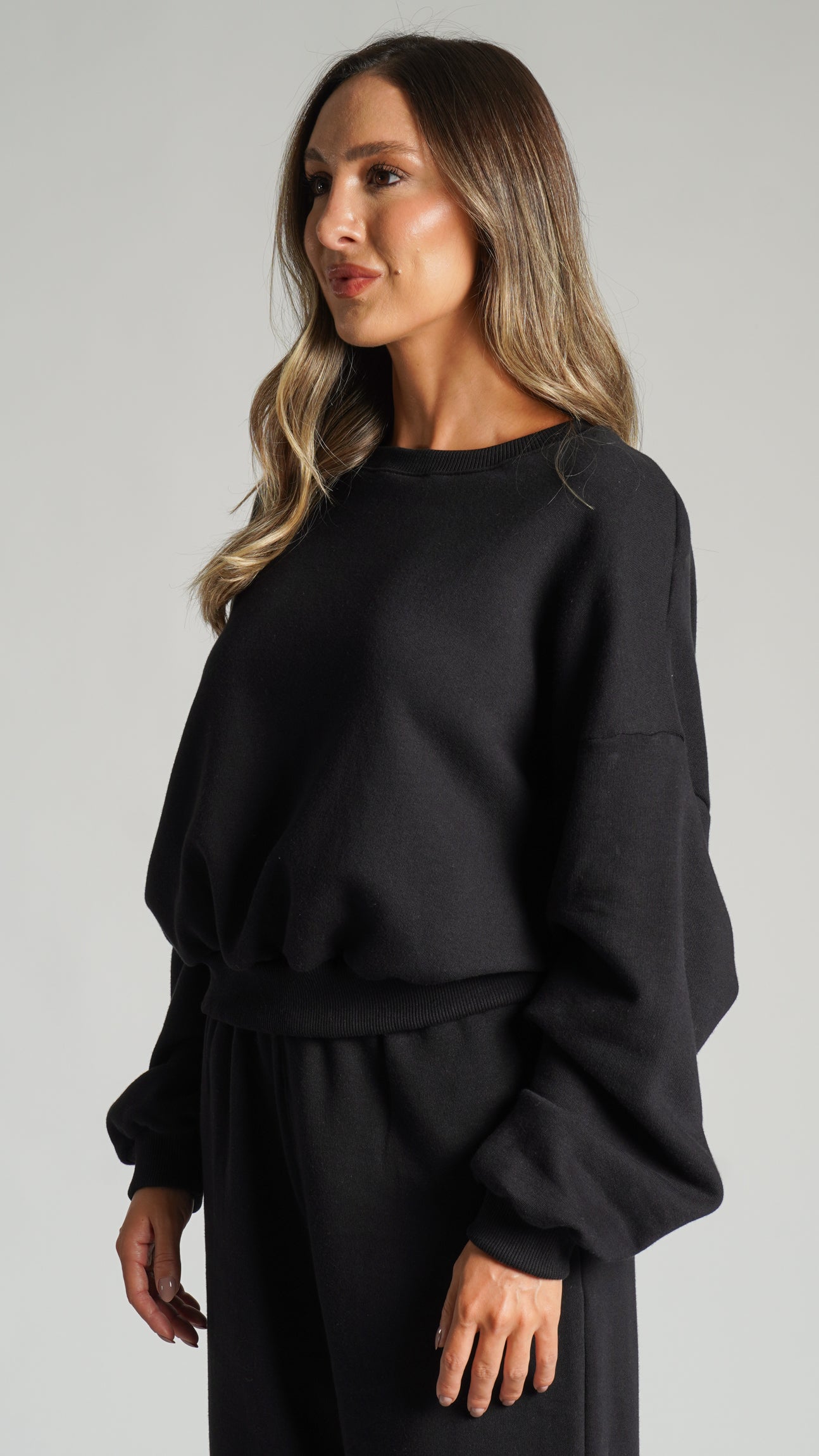 Moletom Cropped Premium - Preto