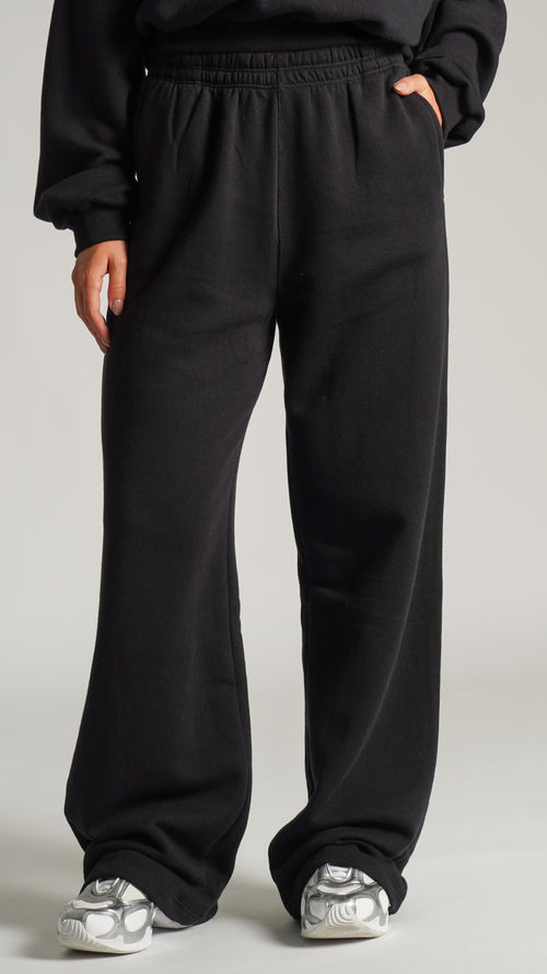 Calça Moletom Reta Premium - Preta