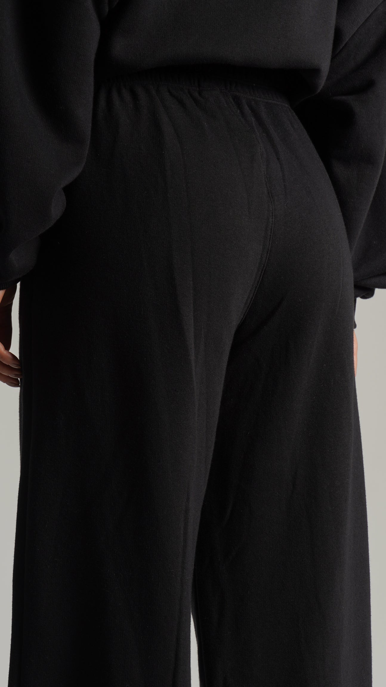 Calça Moletom Reta Premium - Preta