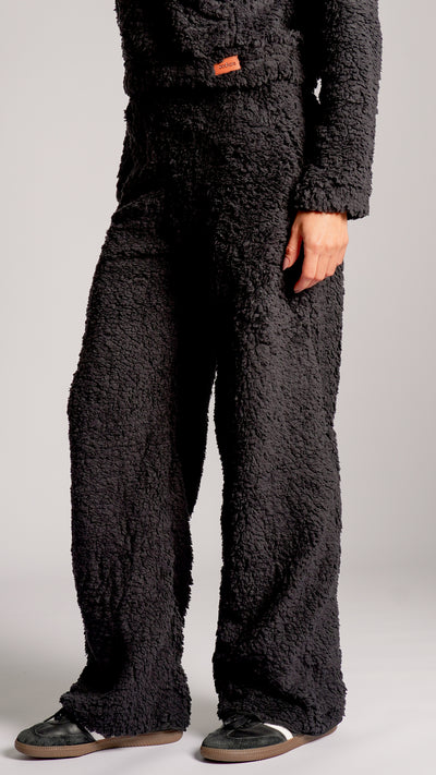 Calça Sherpa Reta - Preta