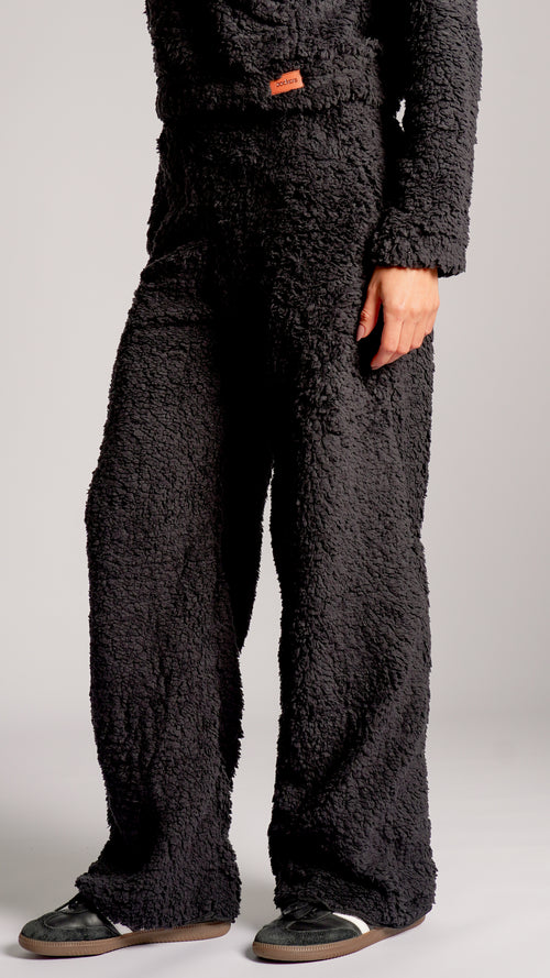 Calça Sherpa Reta - Preta