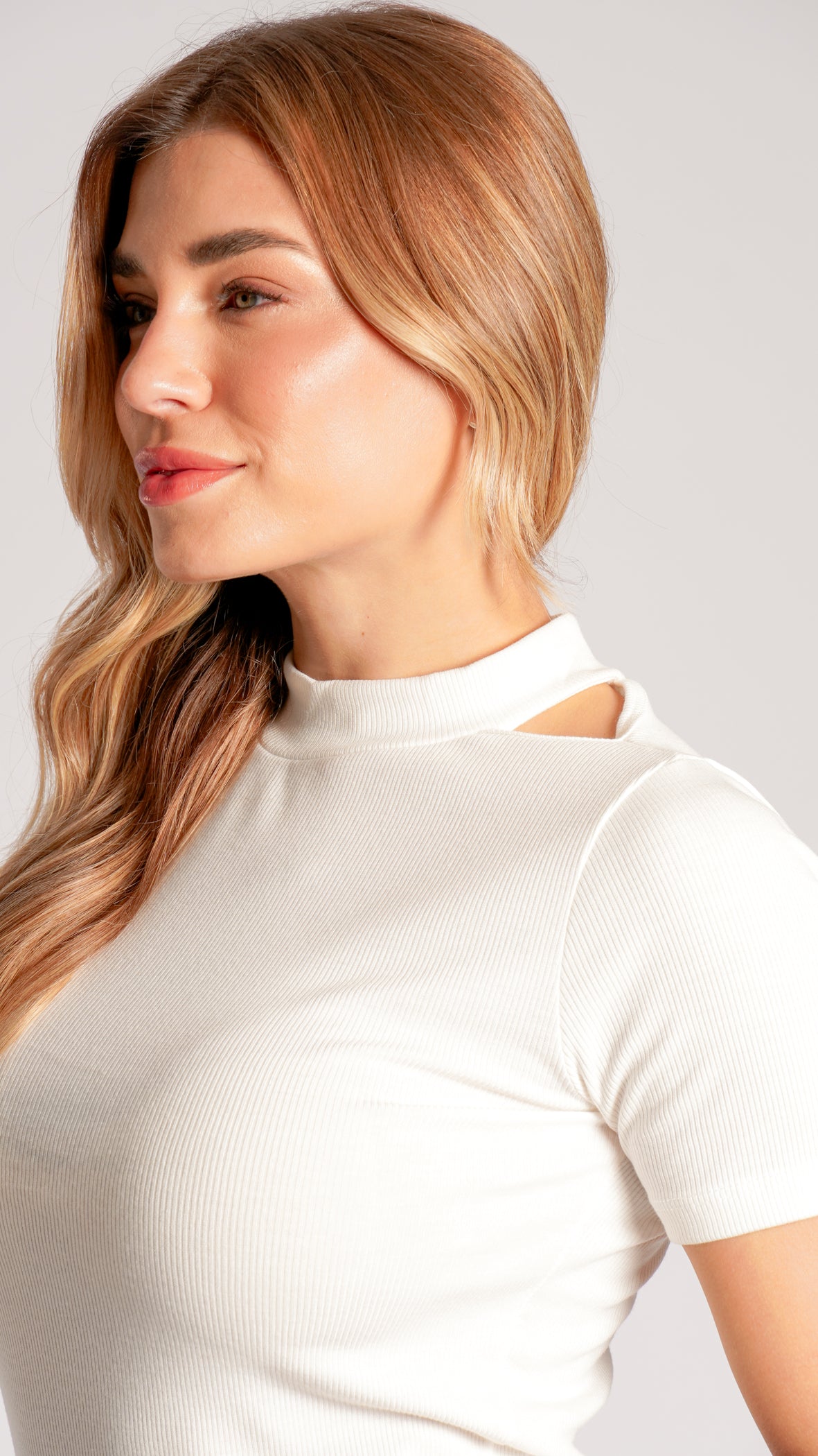 Blusa Abertura Ombro - Off White