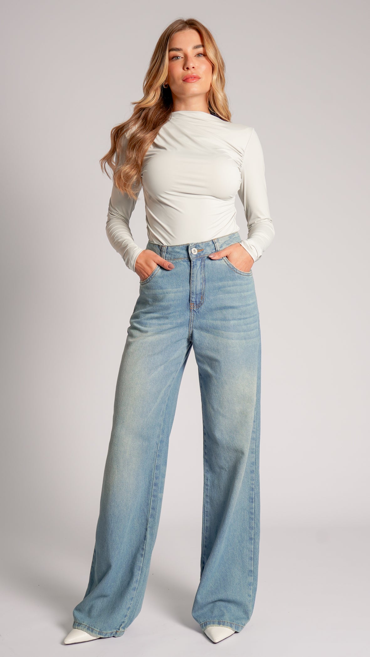 Calça Jeans Reta - Clara
