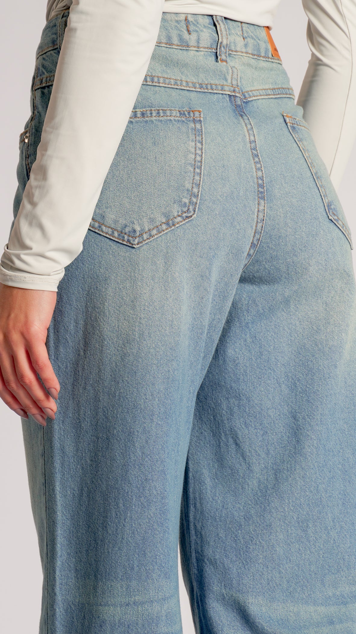 Calça Jeans Reta - Clara