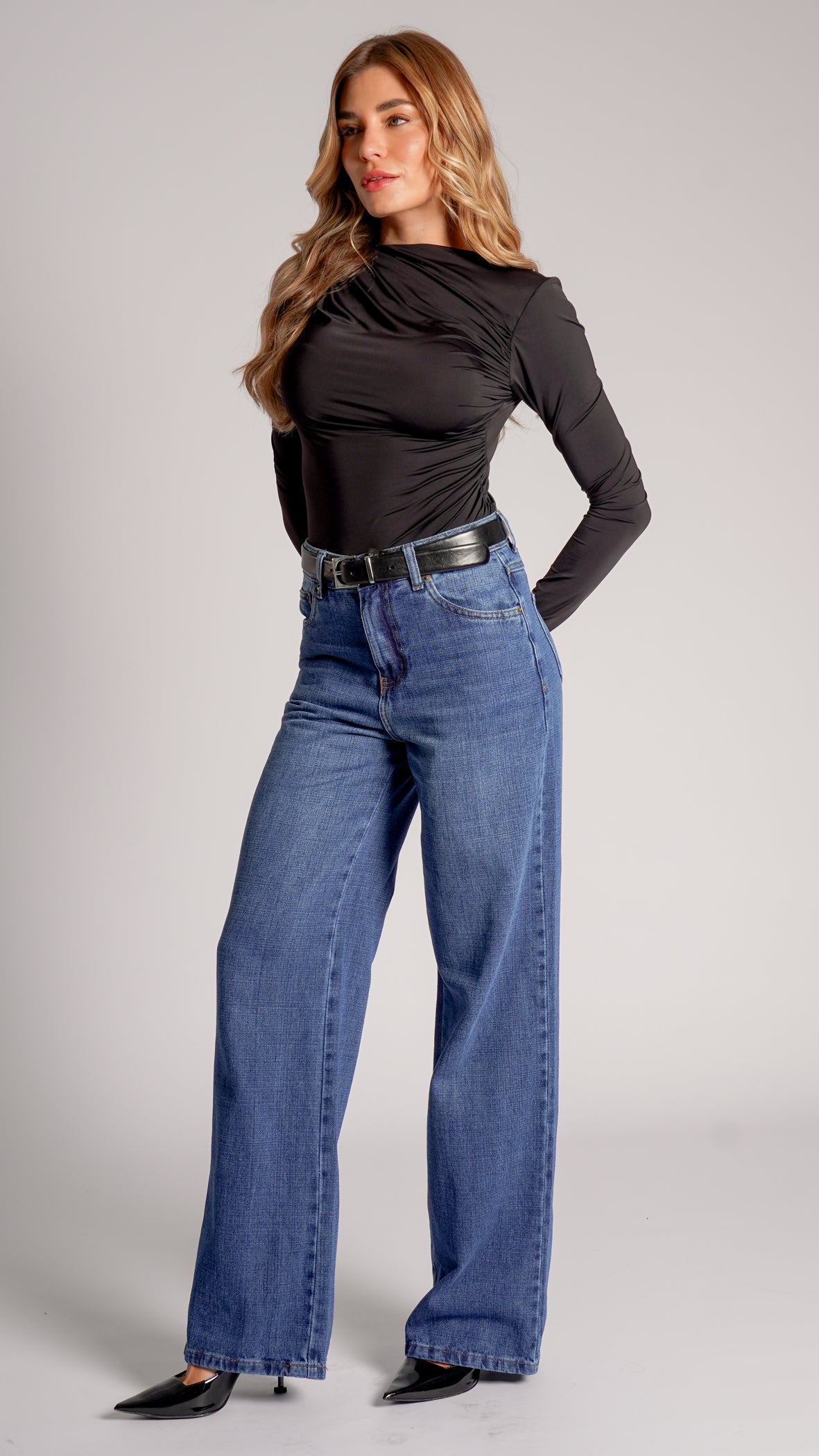 Blusa Manga Longa Premium - Preta