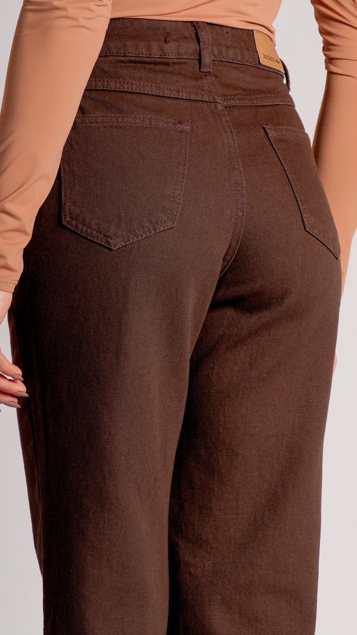 Calça Jeans Reta - Marrom
