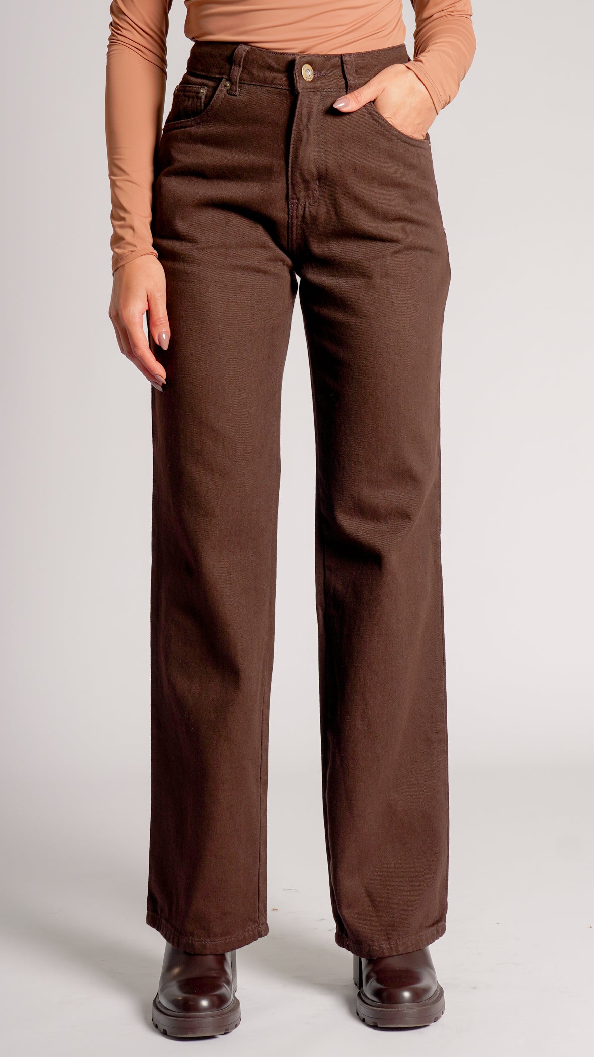 Calça Jeans Reta - Marrom