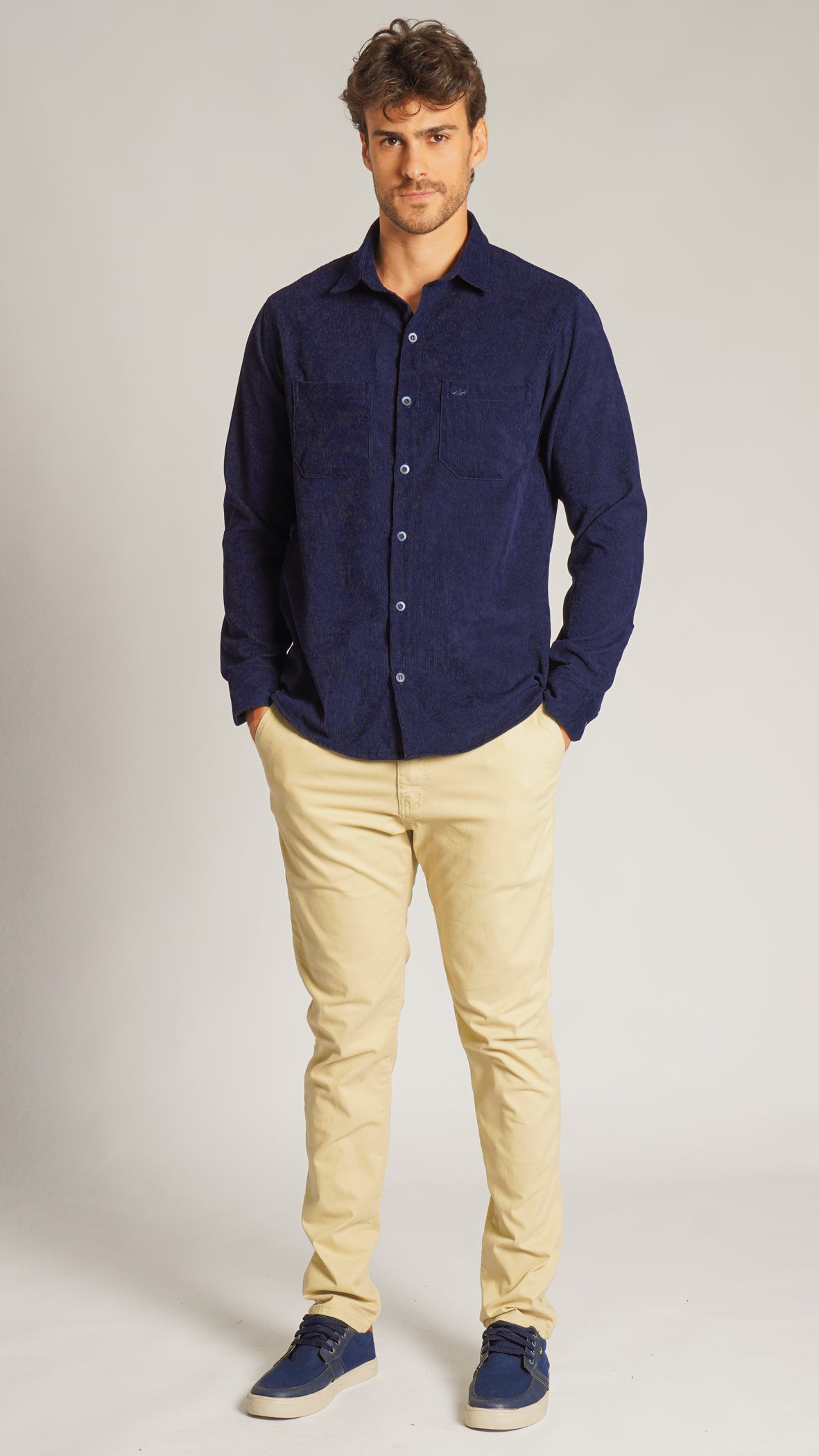 Camisa Cotelê Manga Longa - Azul Marinho