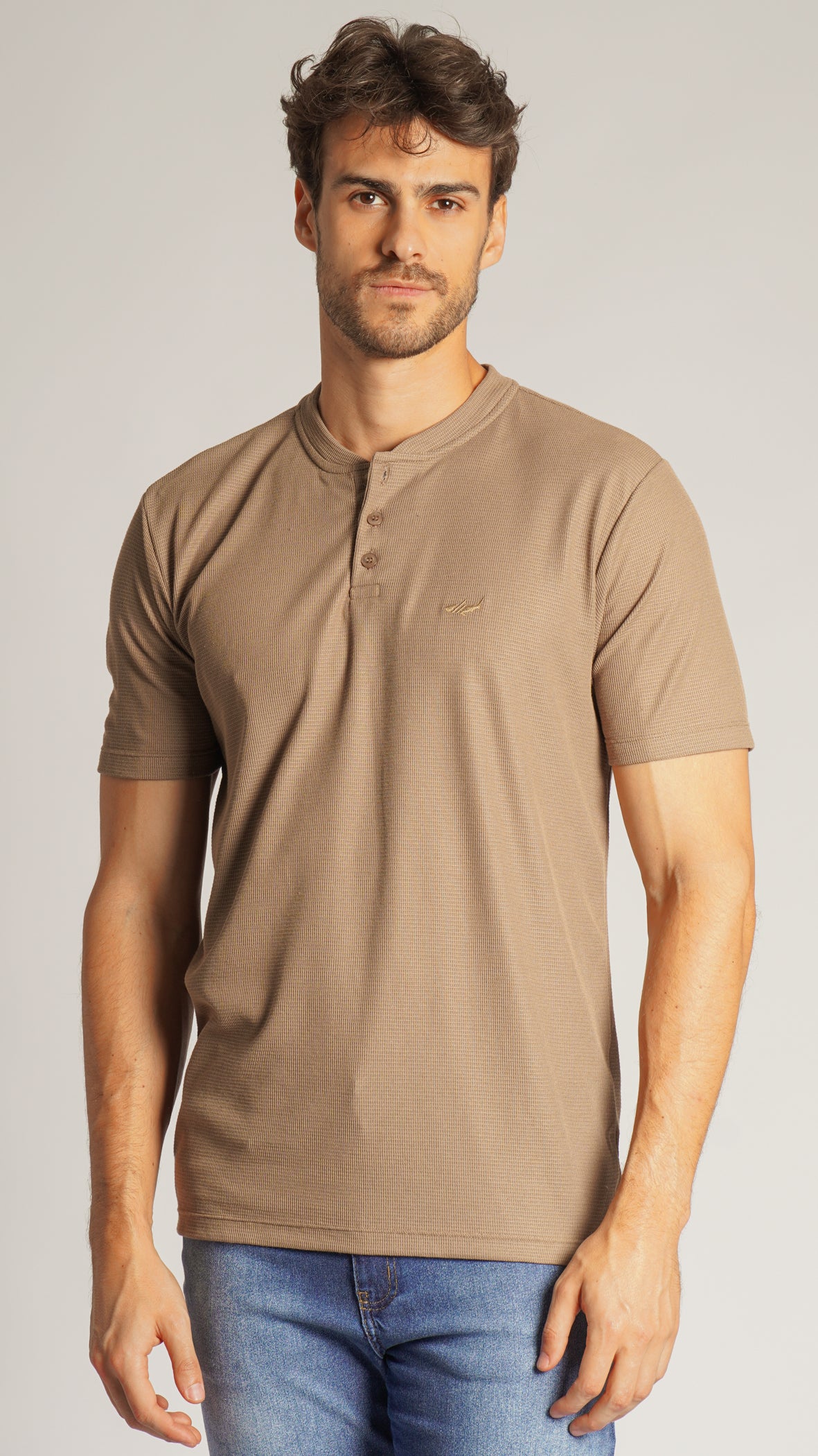 Camiseta Tricô Gola Portuguesa - Bege