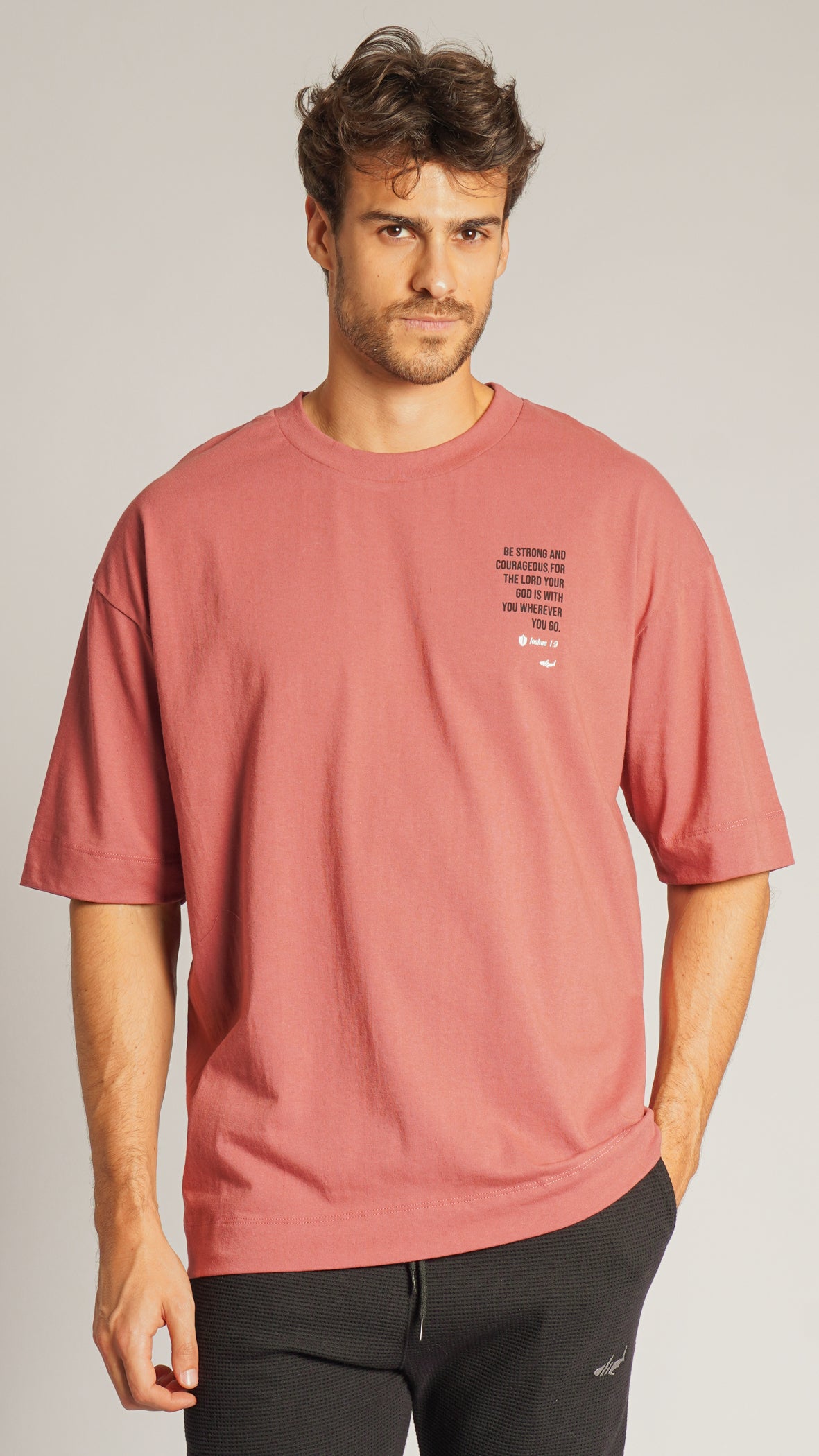 Camiseta Oversized Strong - Rosa