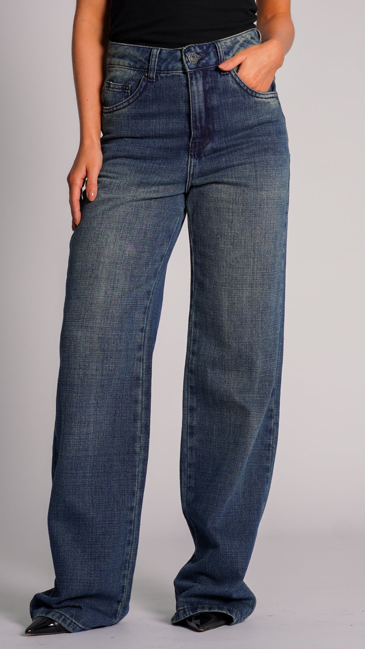 Calça Jeans Reta - Clara