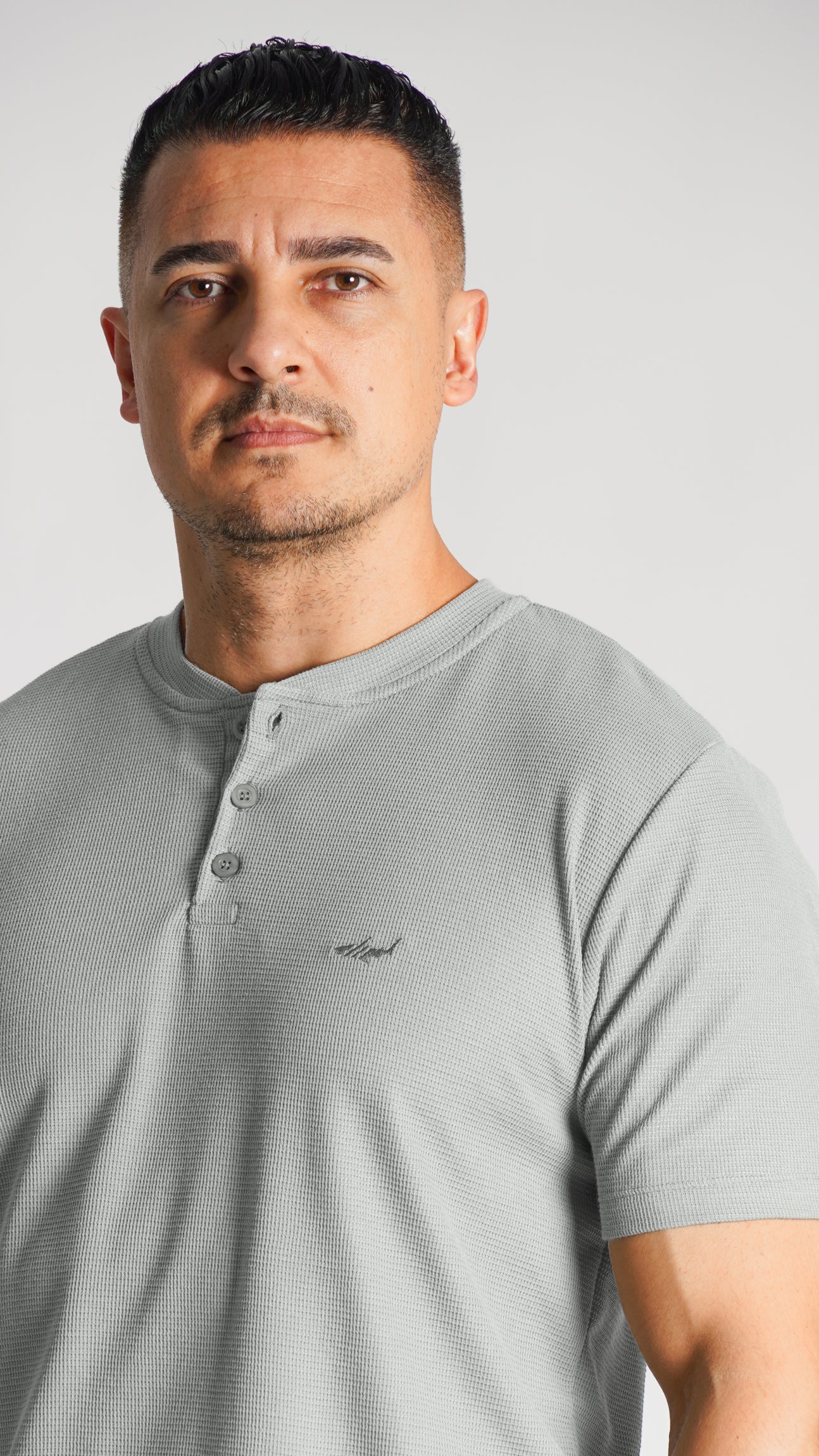 Camiseta Tricô Gola Portuguesa - Cinza