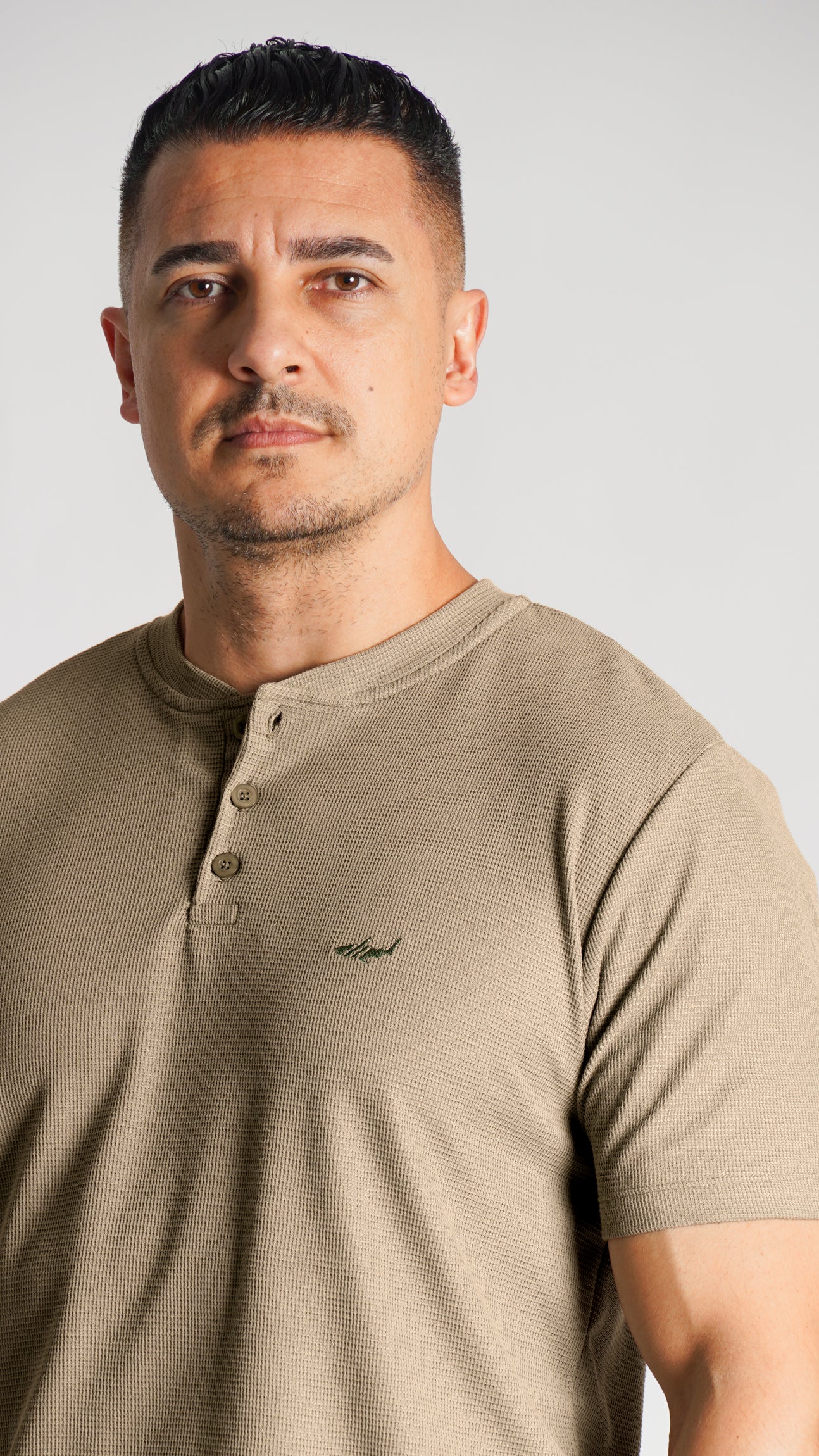 Camiseta Tricô Gola Portuguesa - Bege