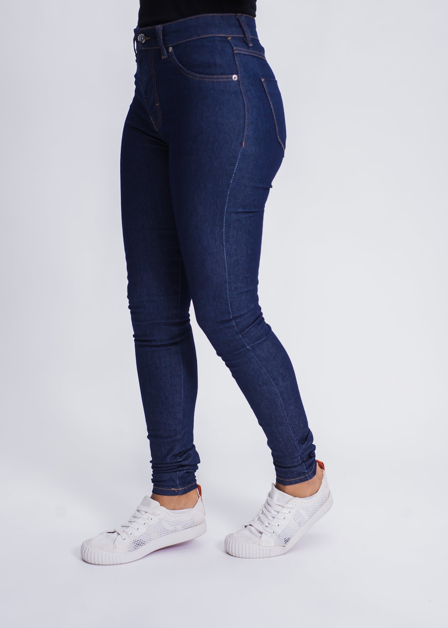 Calça Jeans Skinny - Amaciada