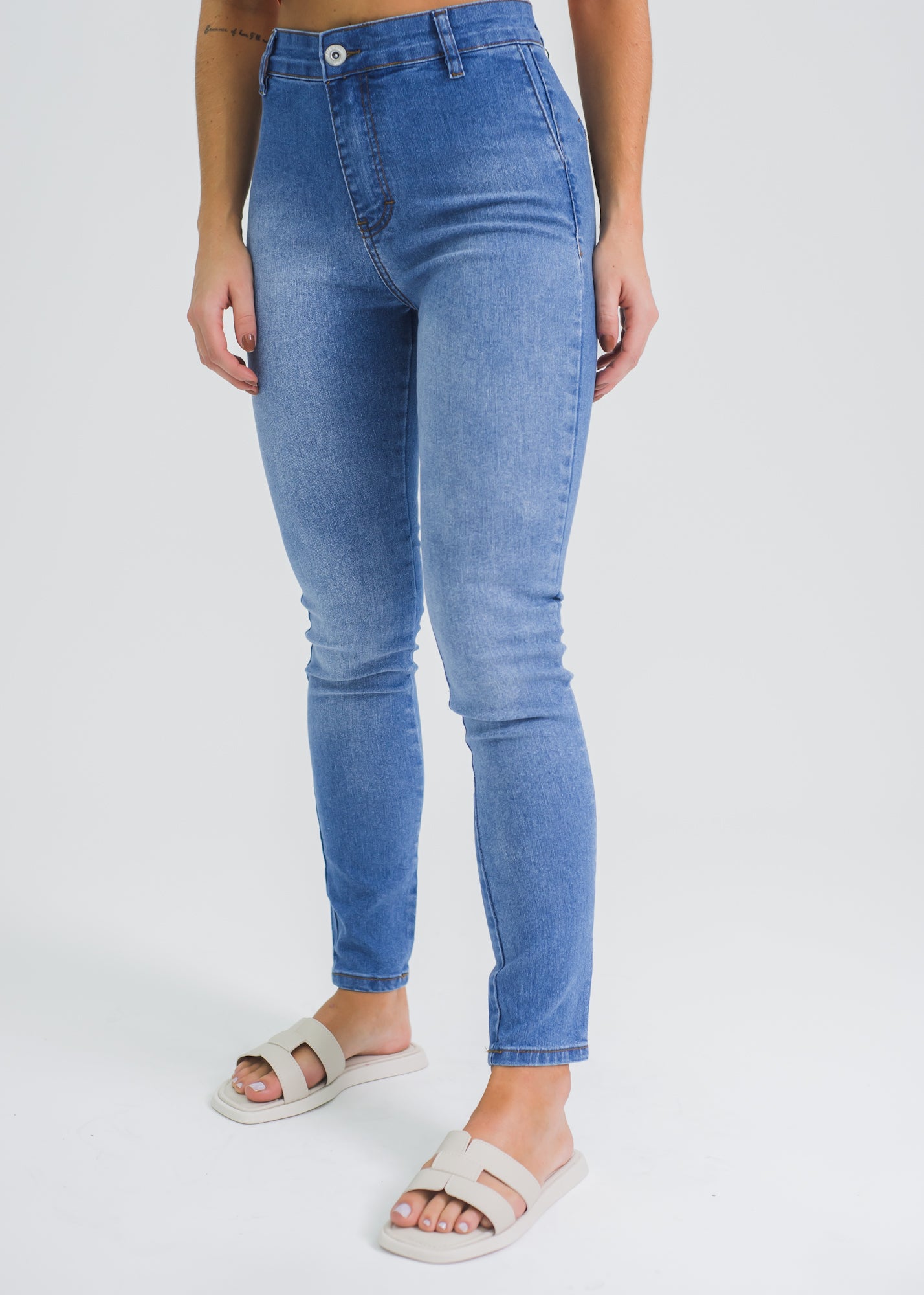 Calça Jeans Capri - Clara