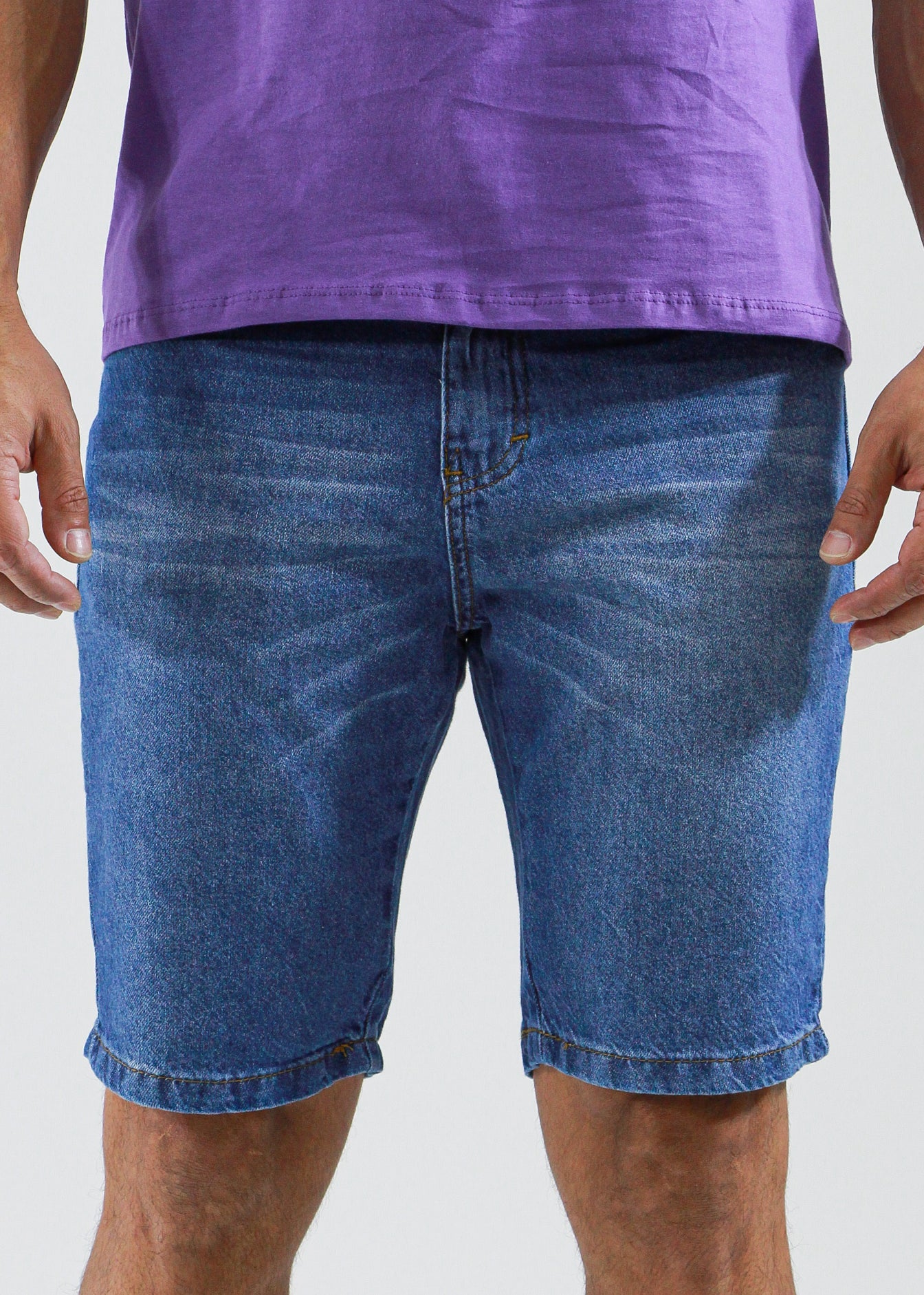 Bermuda Jeans Bolso Recorte - Escura