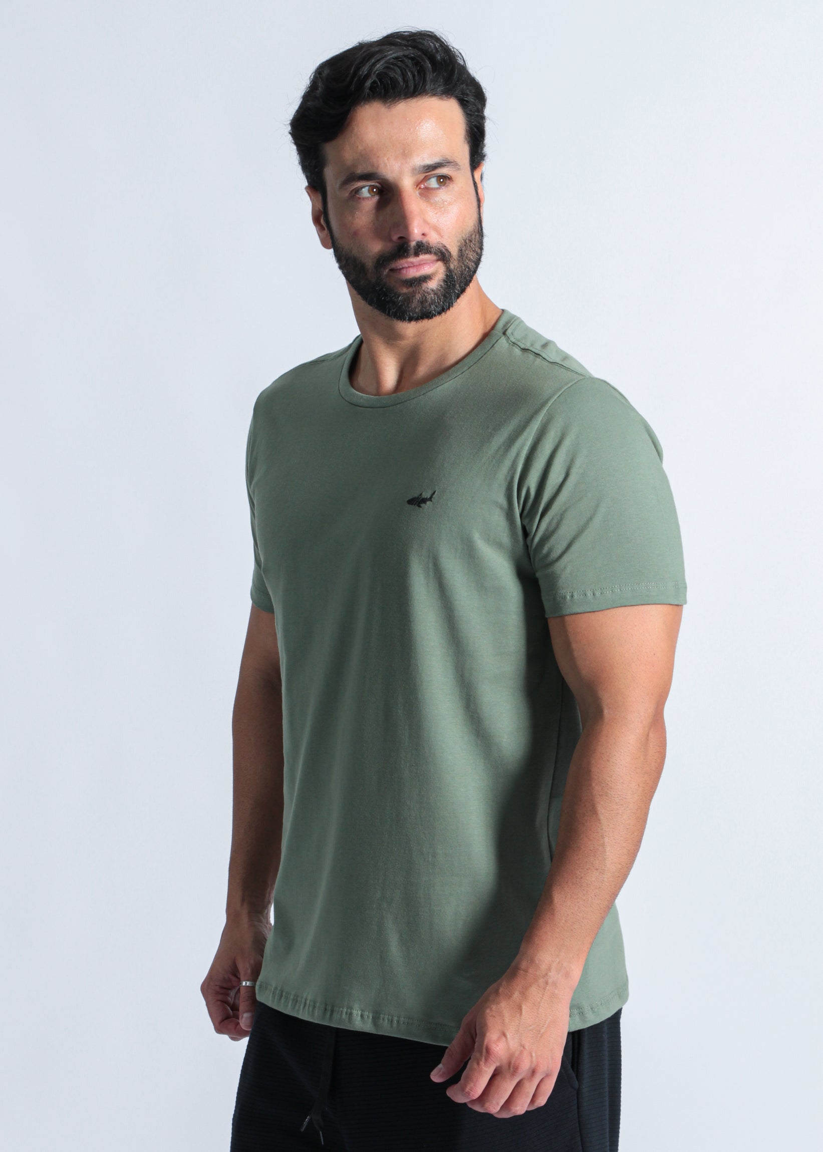 Camiseta Básica - Verde Militar