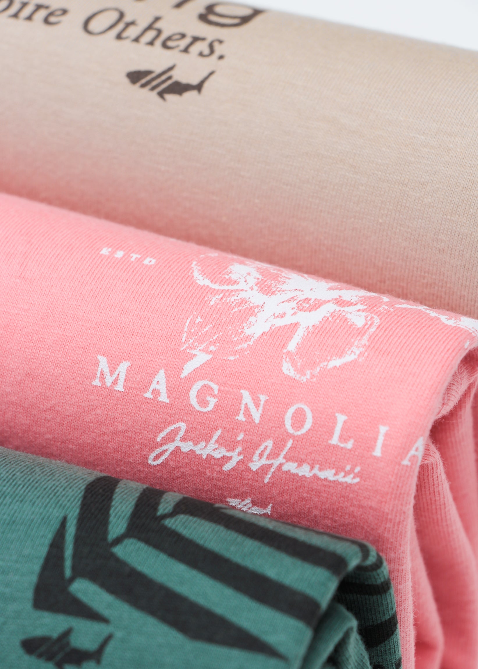 KIT - MAGNOLIA | 3 CAMISETAS ESTAMPADAS