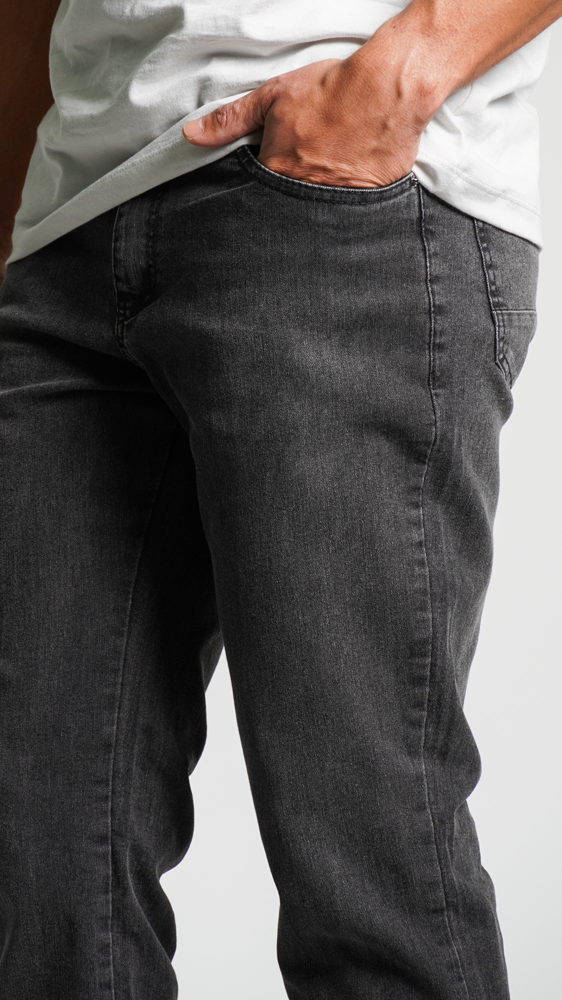 Calça Jeans - Preta Estonada