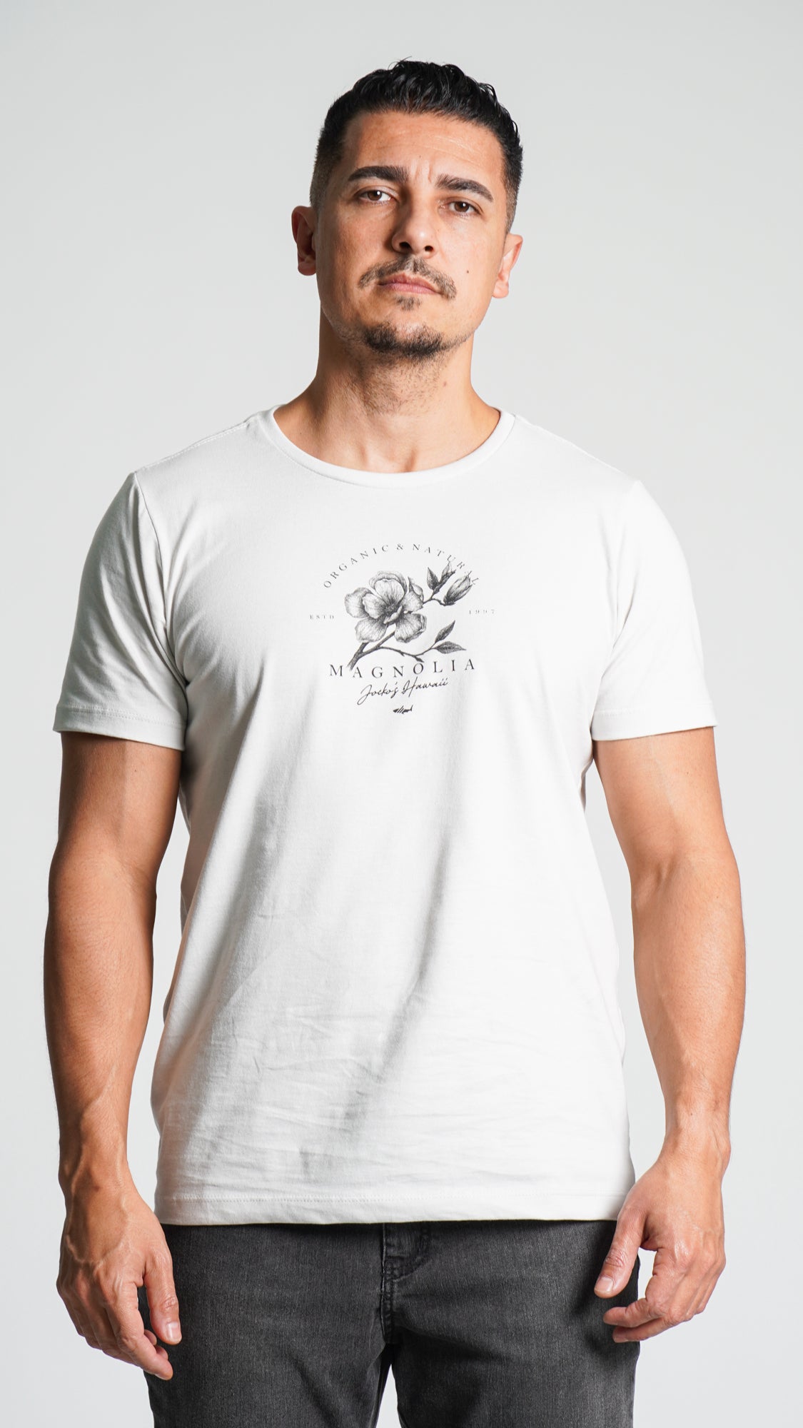 Camiseta Estampada Magnólia - Cinza