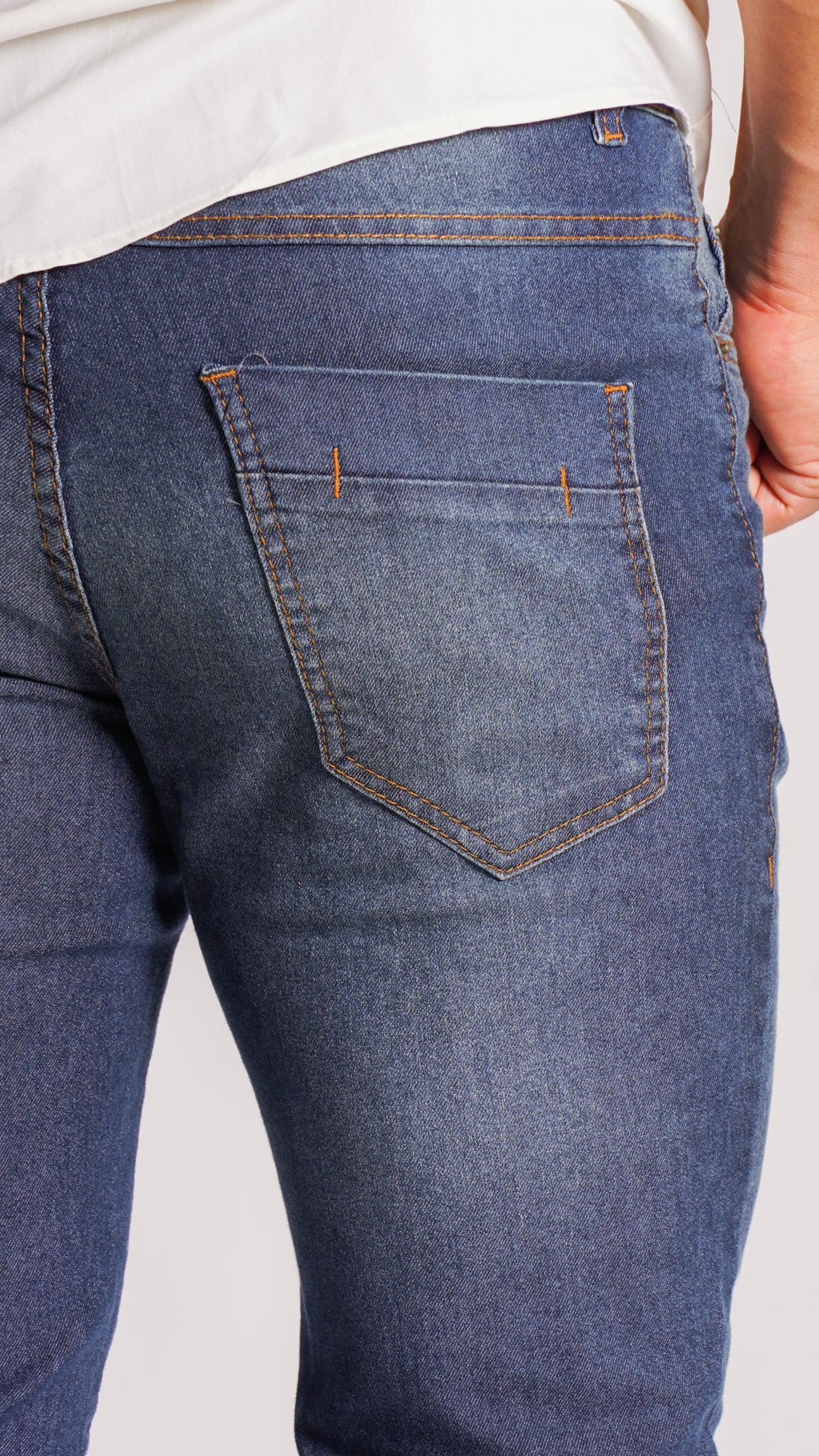 Calça Jeans - Escura Bolso Recorte