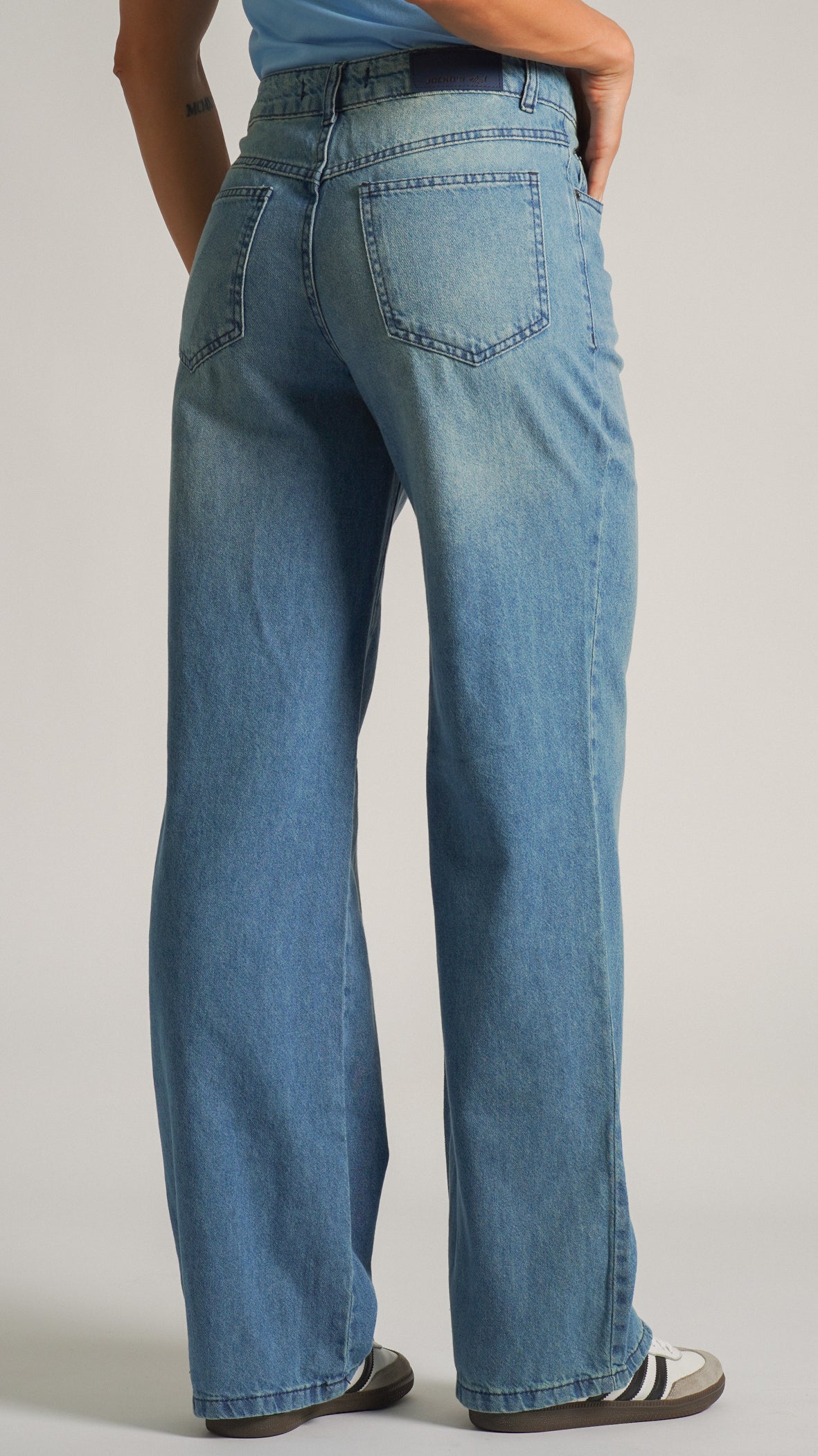 Calça Jeans Reta - Clara