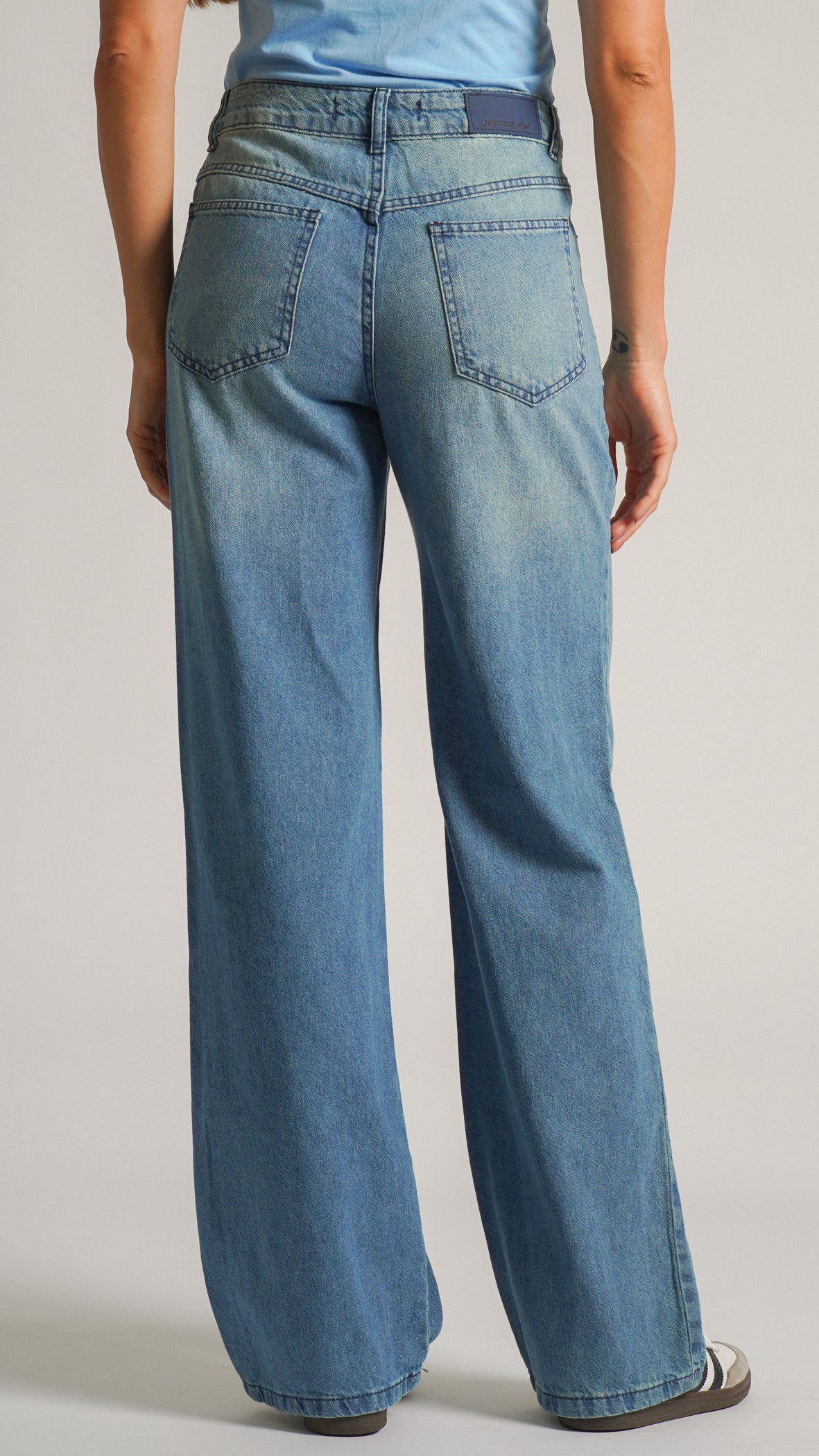 Calça Jeans Reta - Clara