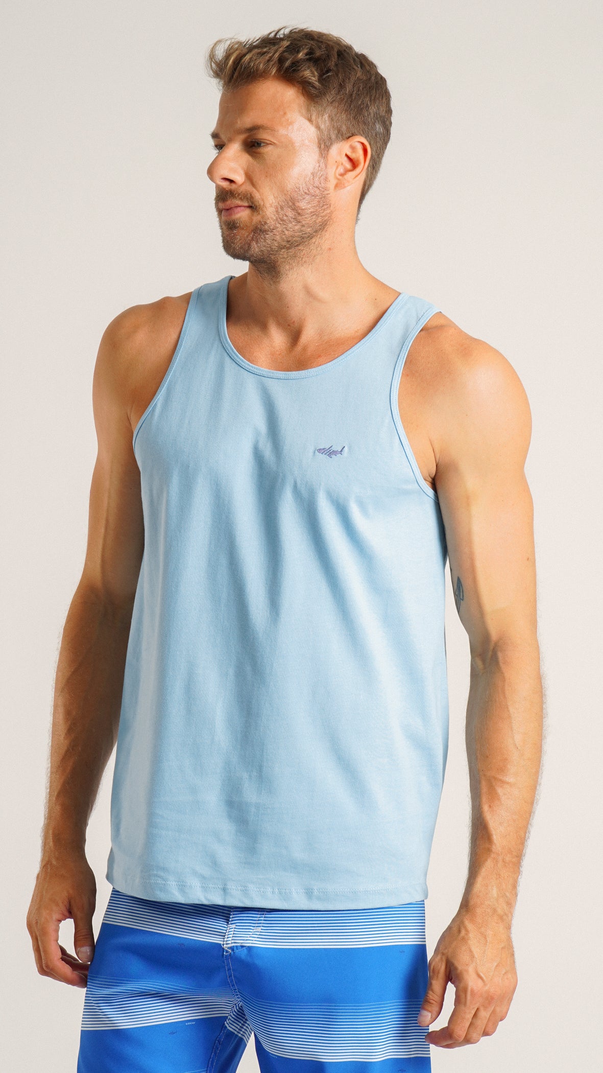 Regata Básica - Azul Bebê