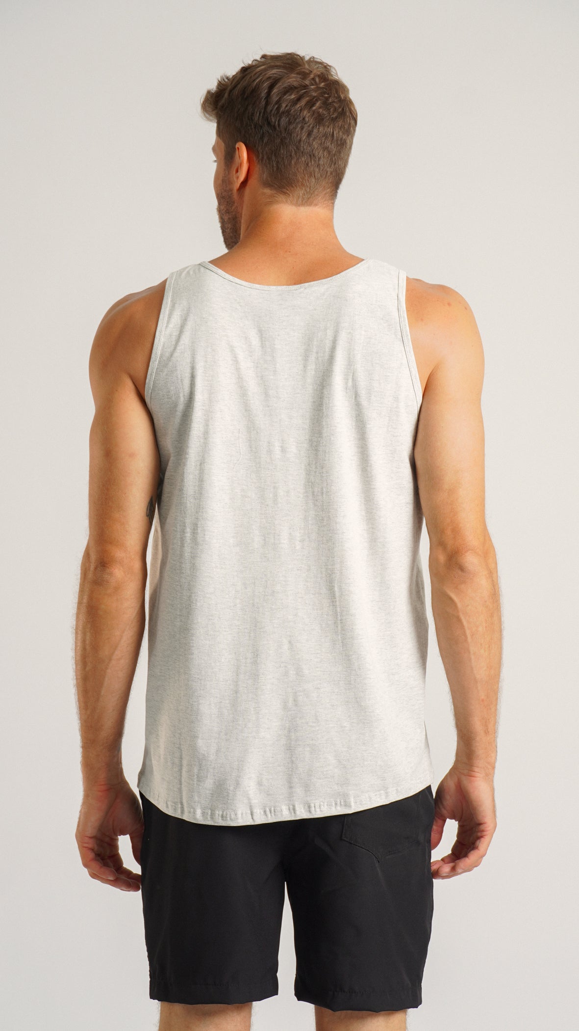 Regata Básica - Cinza