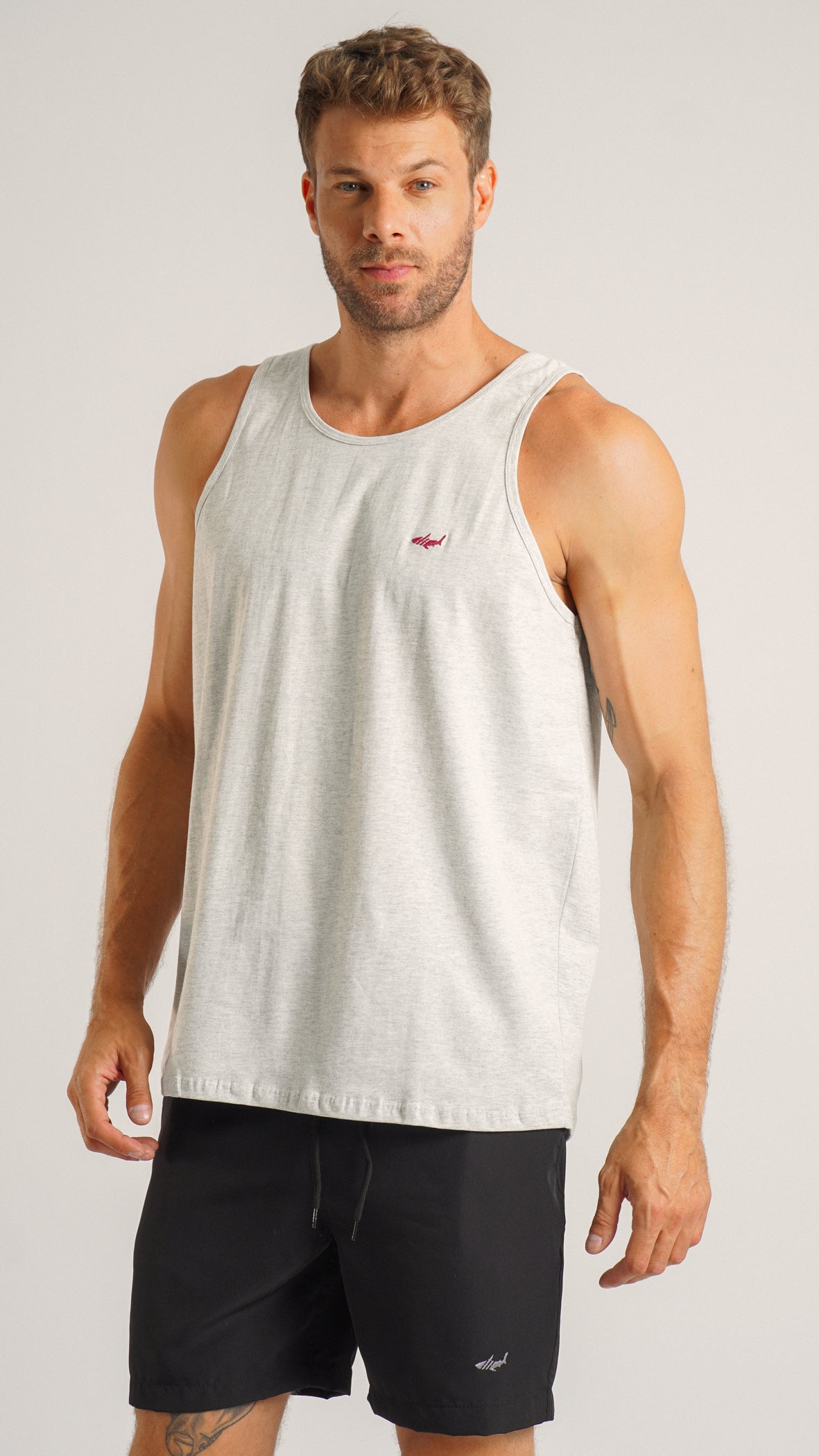 Regata Básica - Cinza