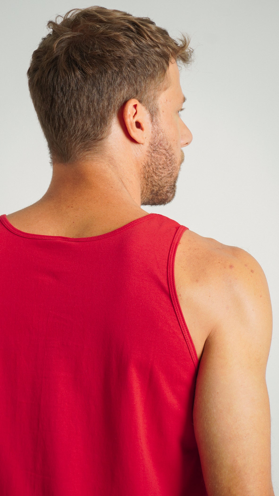 Regata Básica - Vermelha