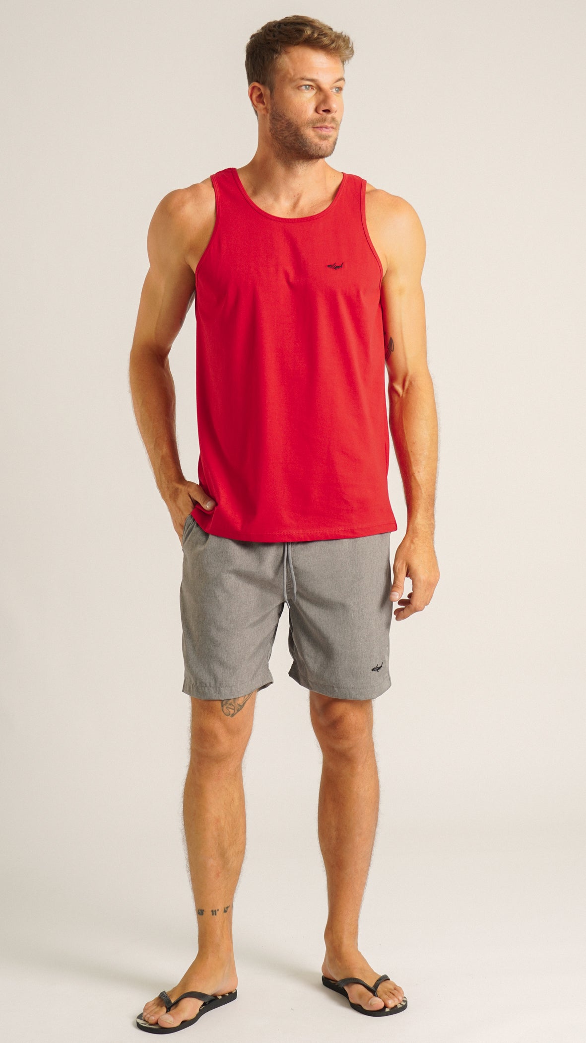 Regata Básica - Vermelha