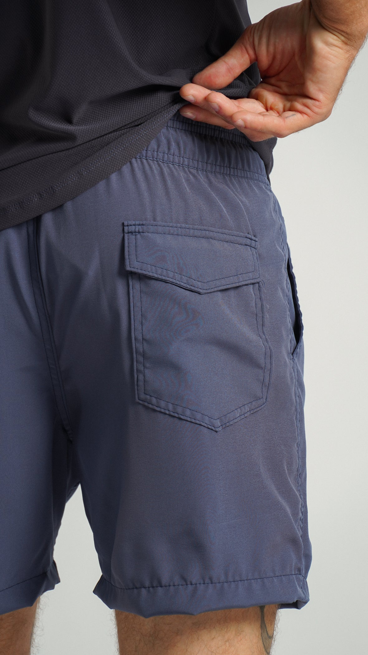 Bermuda Microfibra Curta - Azul Marinho