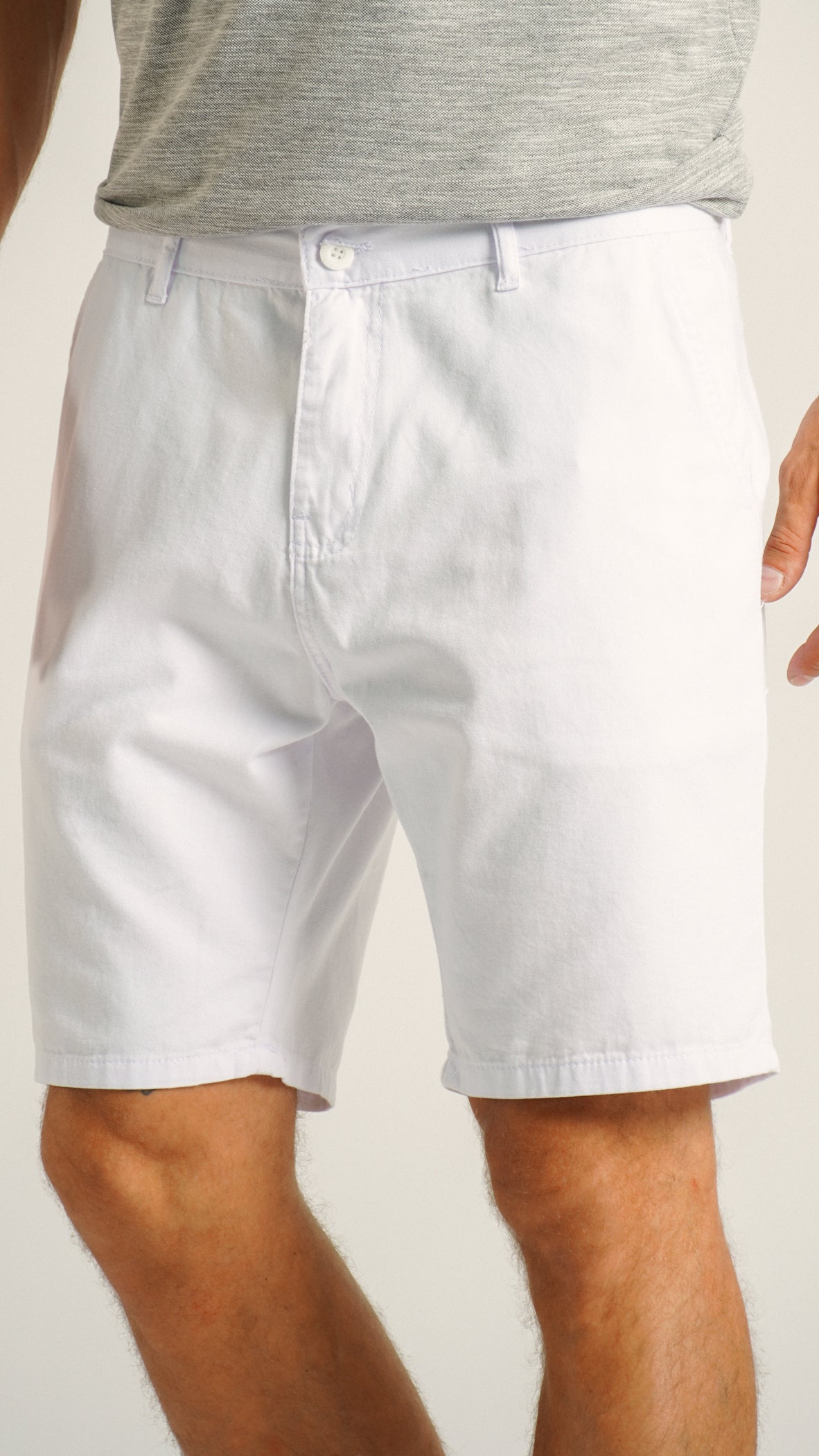 Bermuda Sarja Bolso Faca - Branca